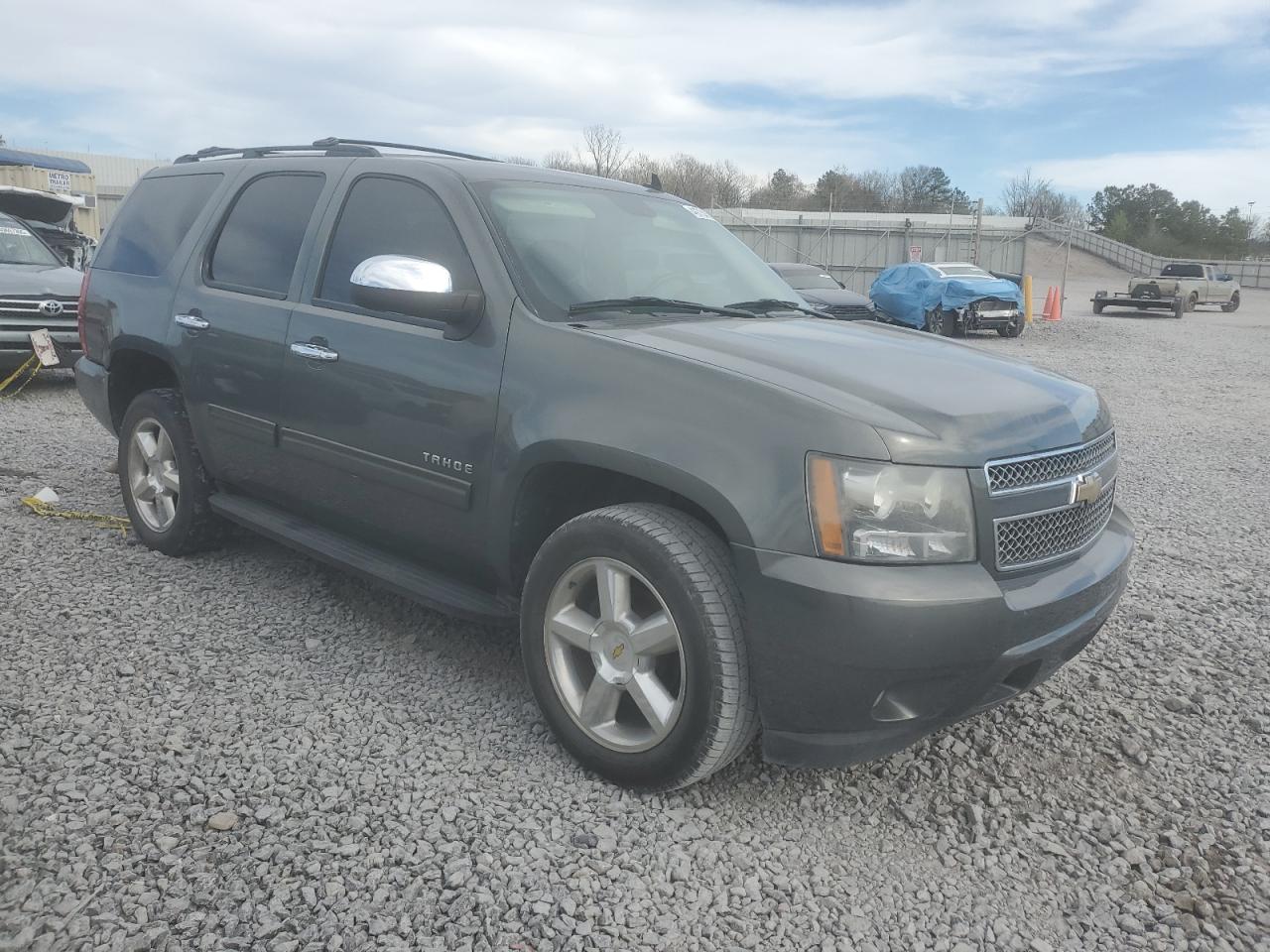 1GNSCAE06BR189600 · 2011 CHEVROLET TAHOE · 4/13