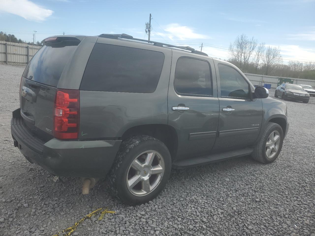 1GNSCAE06BR189600 · 2011 CHEVROLET TAHOE · 3/13