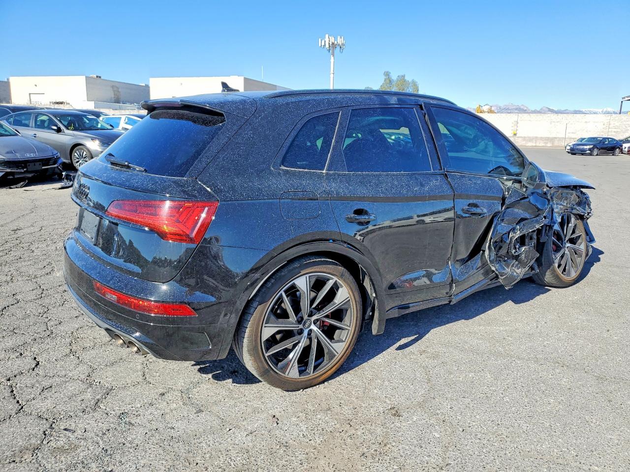 WA1C4AFY8N2029322 · 2022 AUDI SQ5 · 3/12