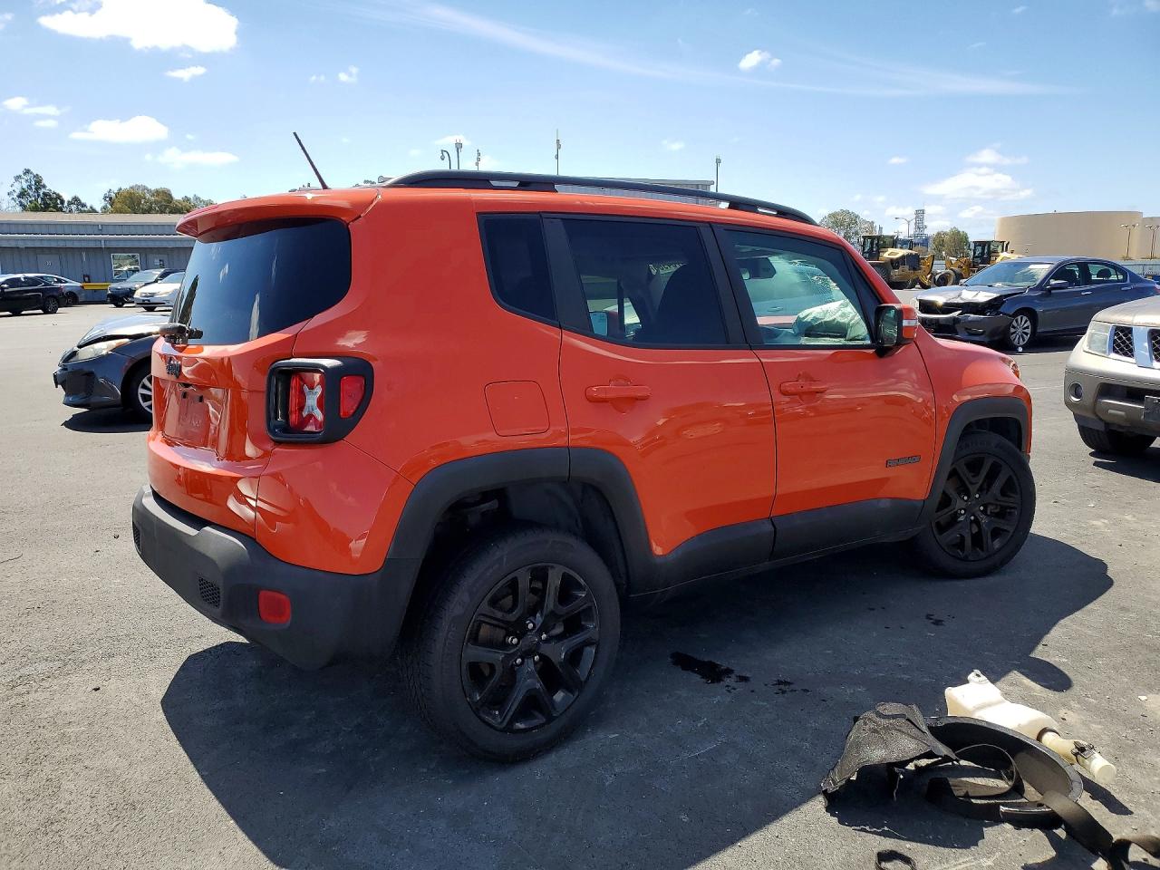 ZACCJBBB9HPF02922 · 2017 JEEP RENEGADE · 3/13