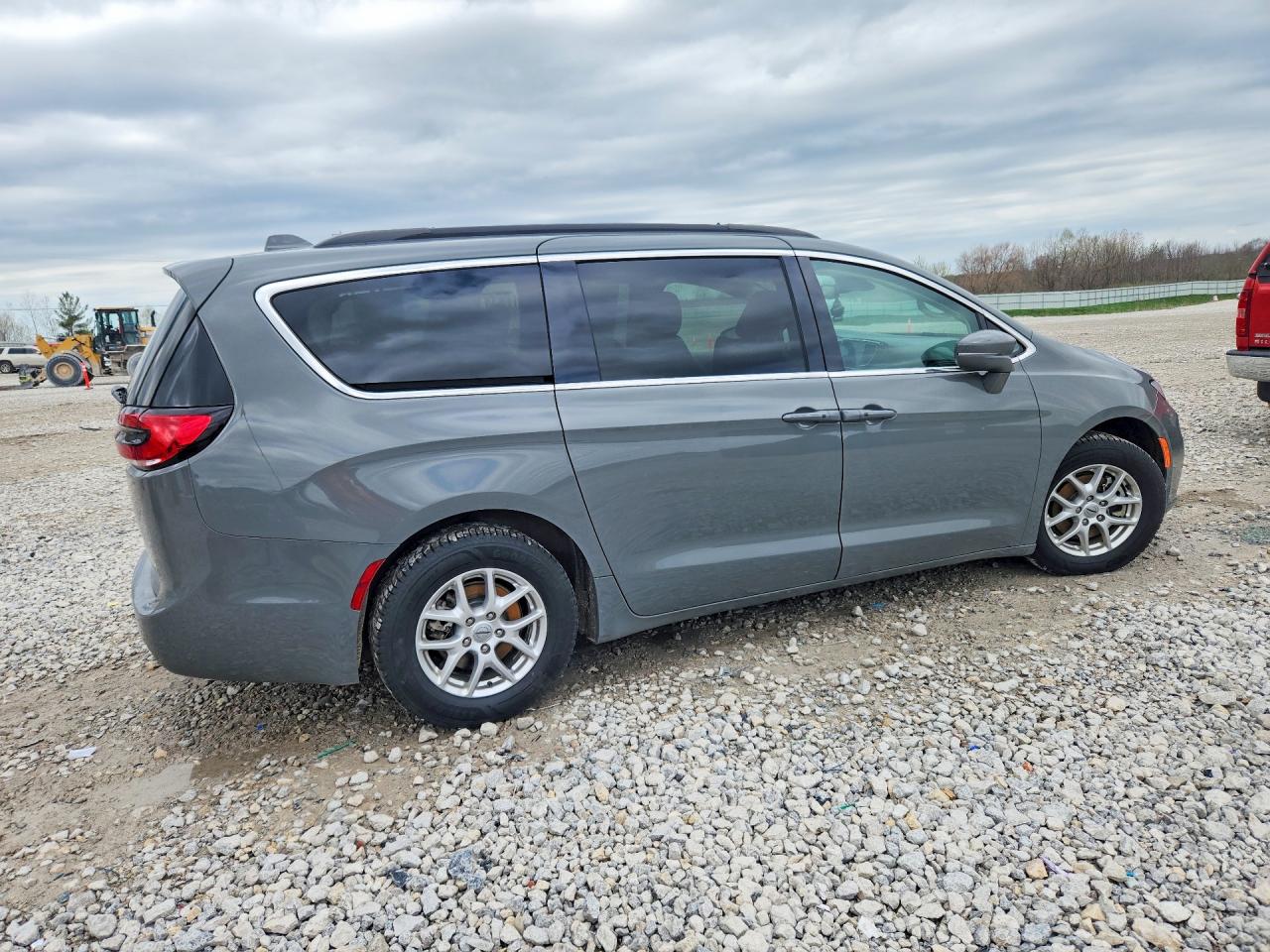 2C4RC1BG2NR190427 · 2022 CHRYSLER PACIFICA · 3/14