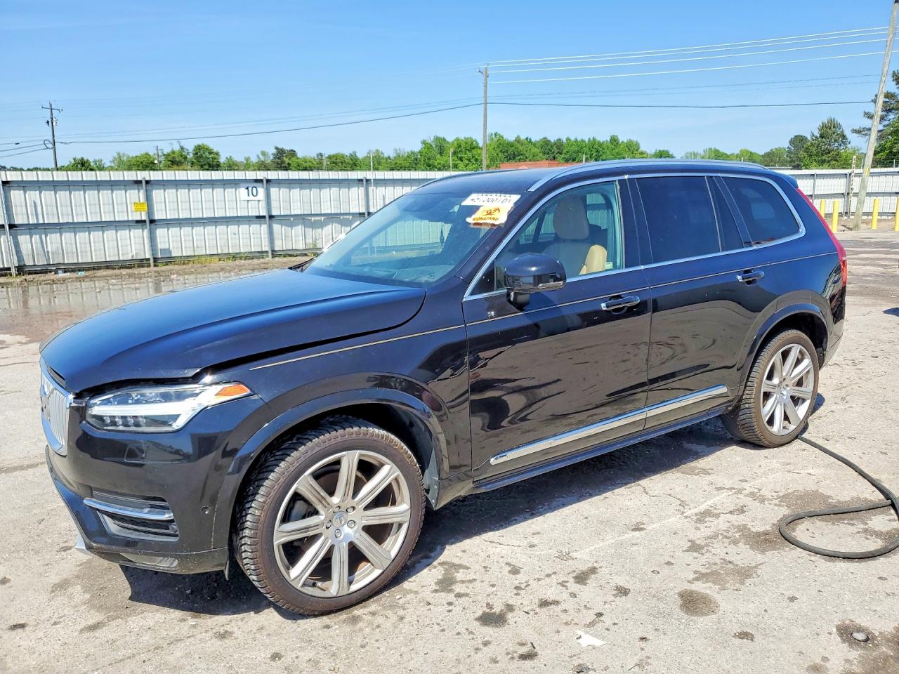 YV4A22PL1G1006076 · 2016 VOLVO XC90