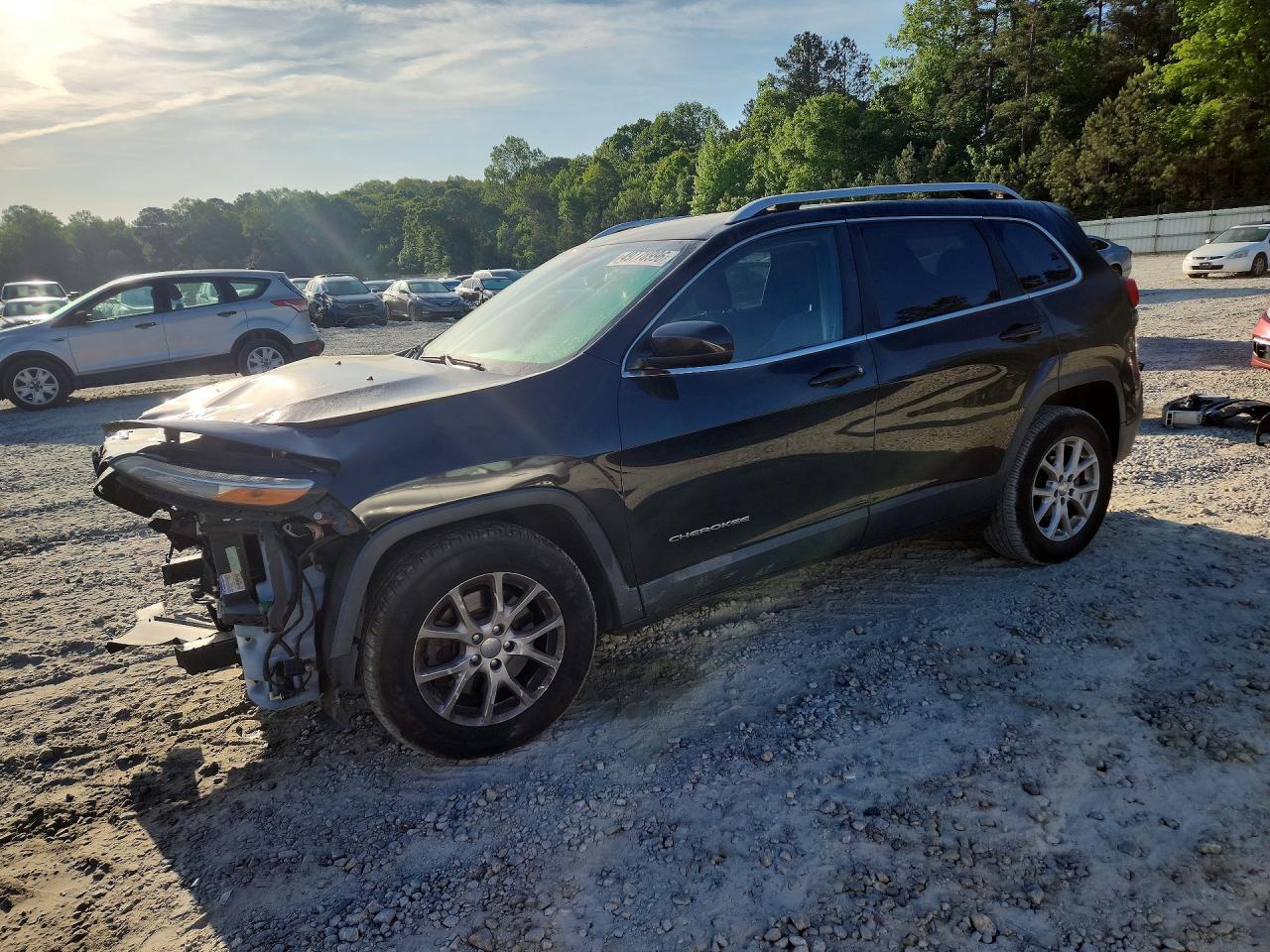 1C4PJLCB3GW113605 · 2016 JEEP CHEROKEE