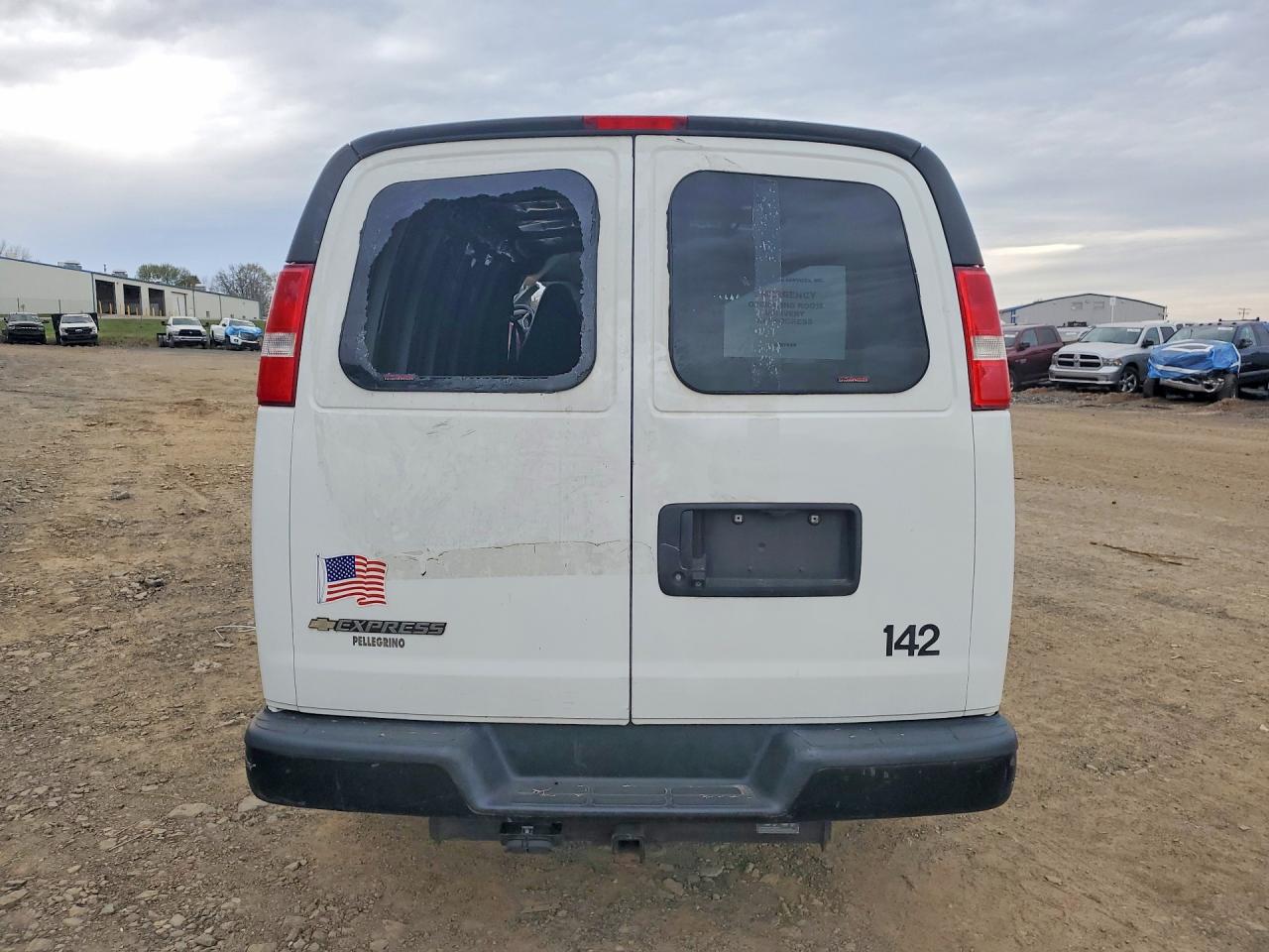 1GCWGBFG7K1240018 · 2019 CHEVROLET EXPRESS G2500 · 6/13