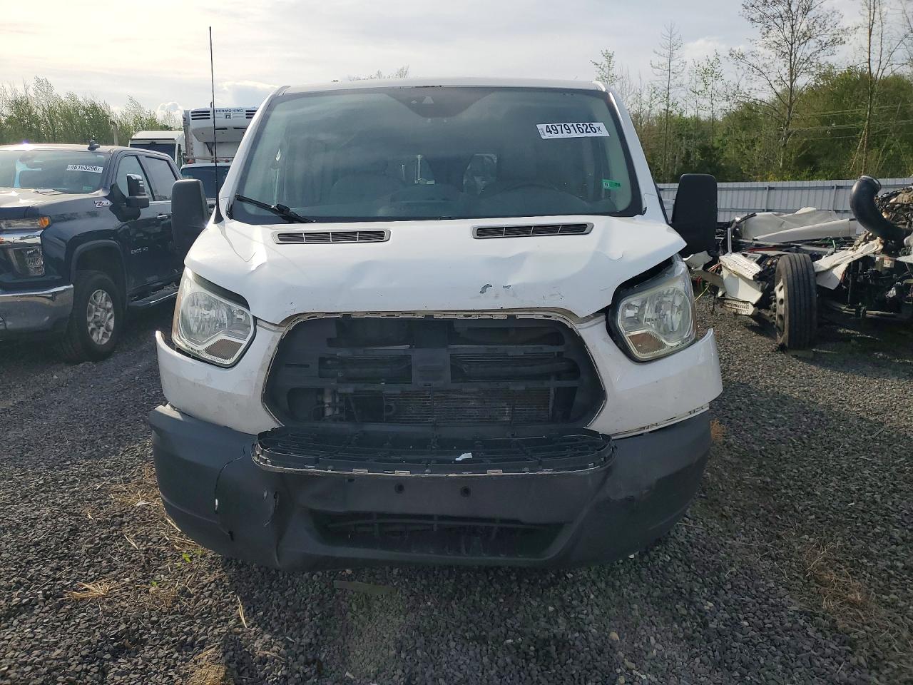 1FTYE1YM5HKA56758 · 2017 FORD TRANSIT · 5/13