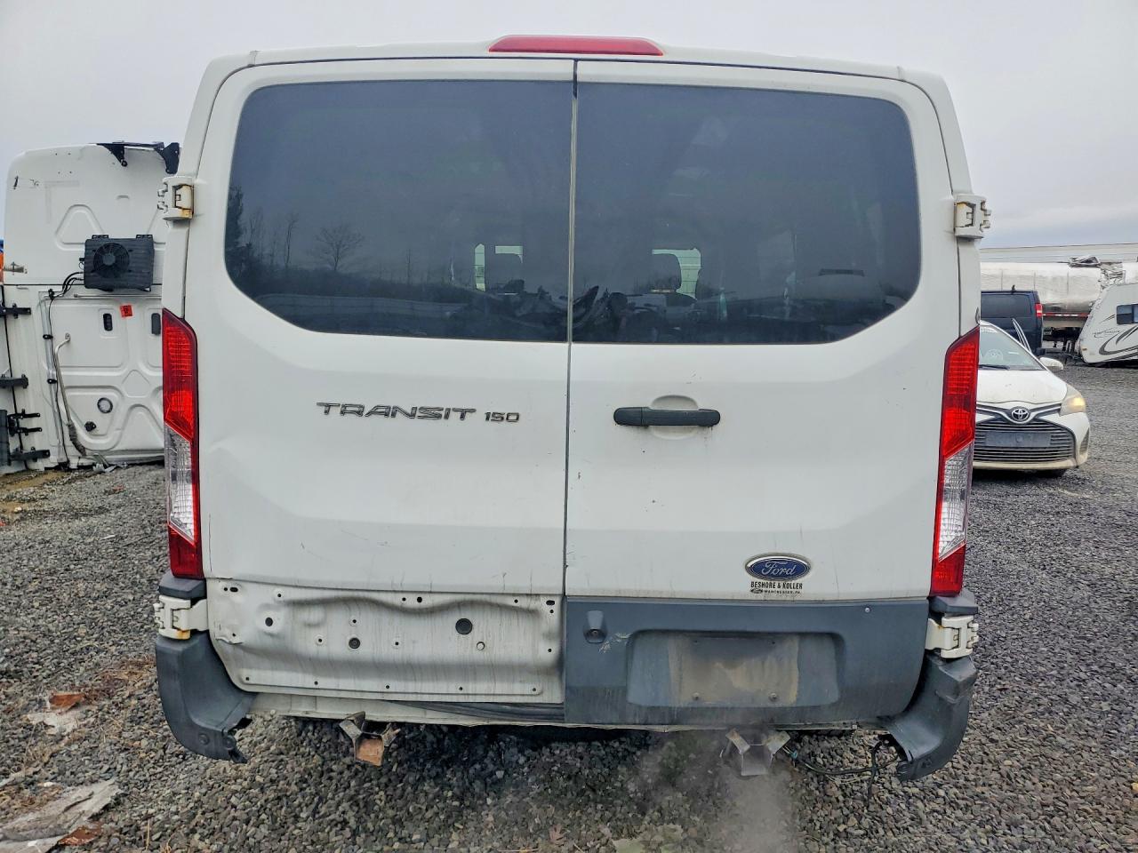 1FTYE1YM5HKA56758 · 2017 FORD TRANSIT · 6/13
