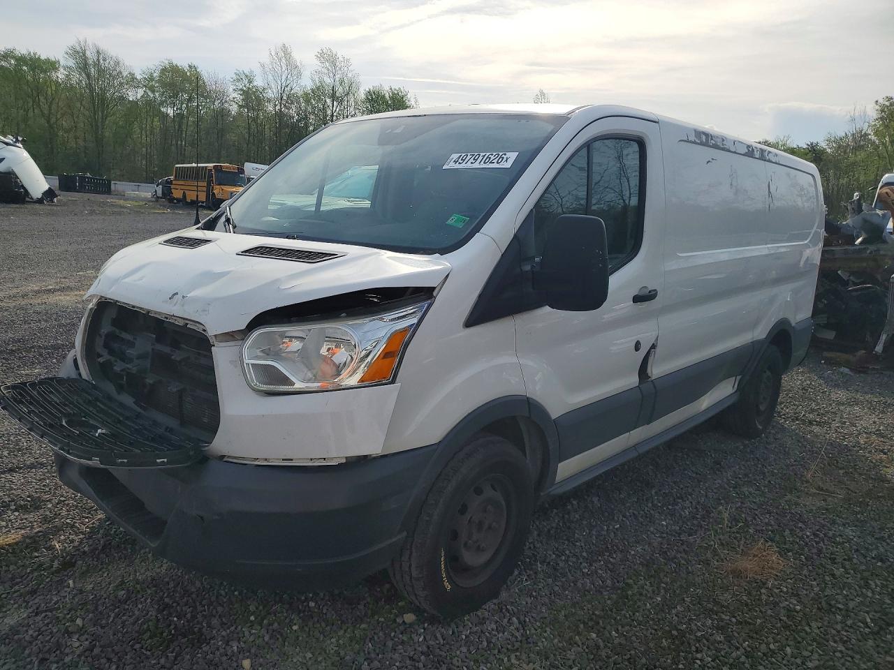 1FTYE1YM5HKA56758 · 2017 FORD TRANSIT