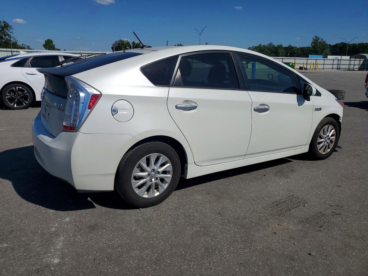 JTDKN3DP0E3059185 · 2014 TOYOTA PRIUS PLUG-IN HYBRID · 3/13