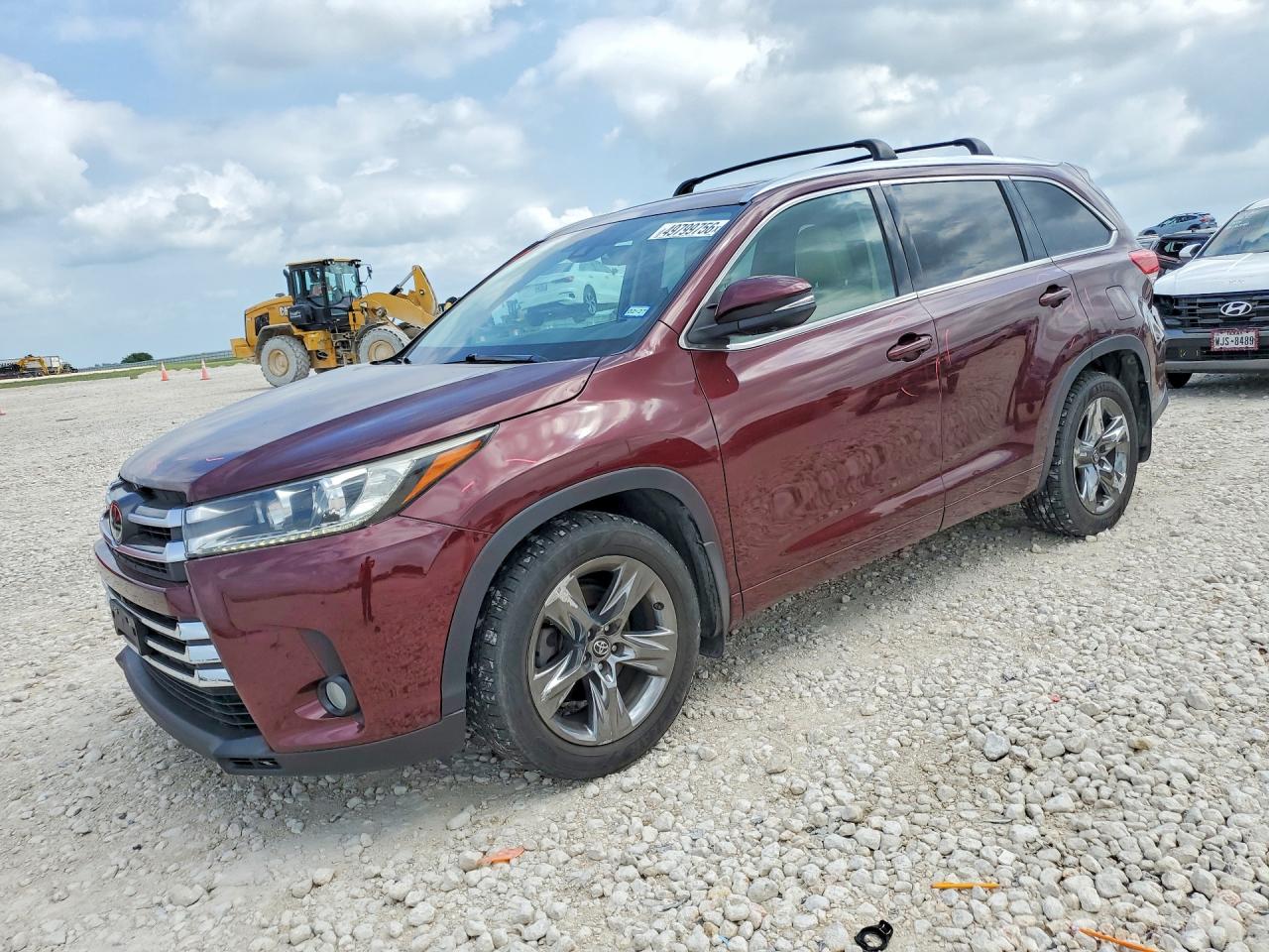 5TDDZRFH6HS435932 · 2017 TOYOTA HIGHLANDER