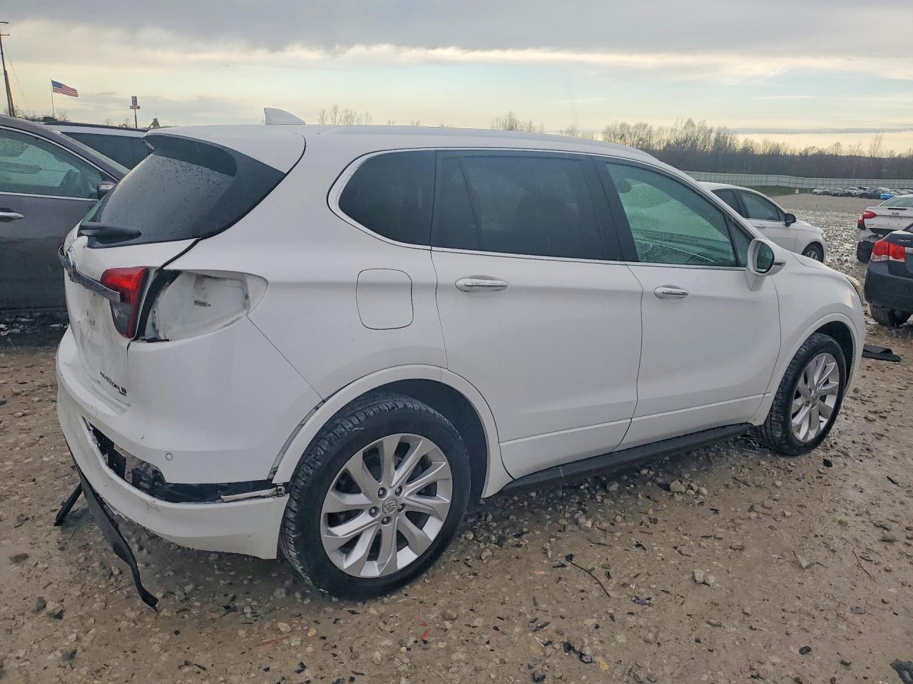 LRBFXESX8HD053707 · 2017 BUICK ENVISION · 3/14