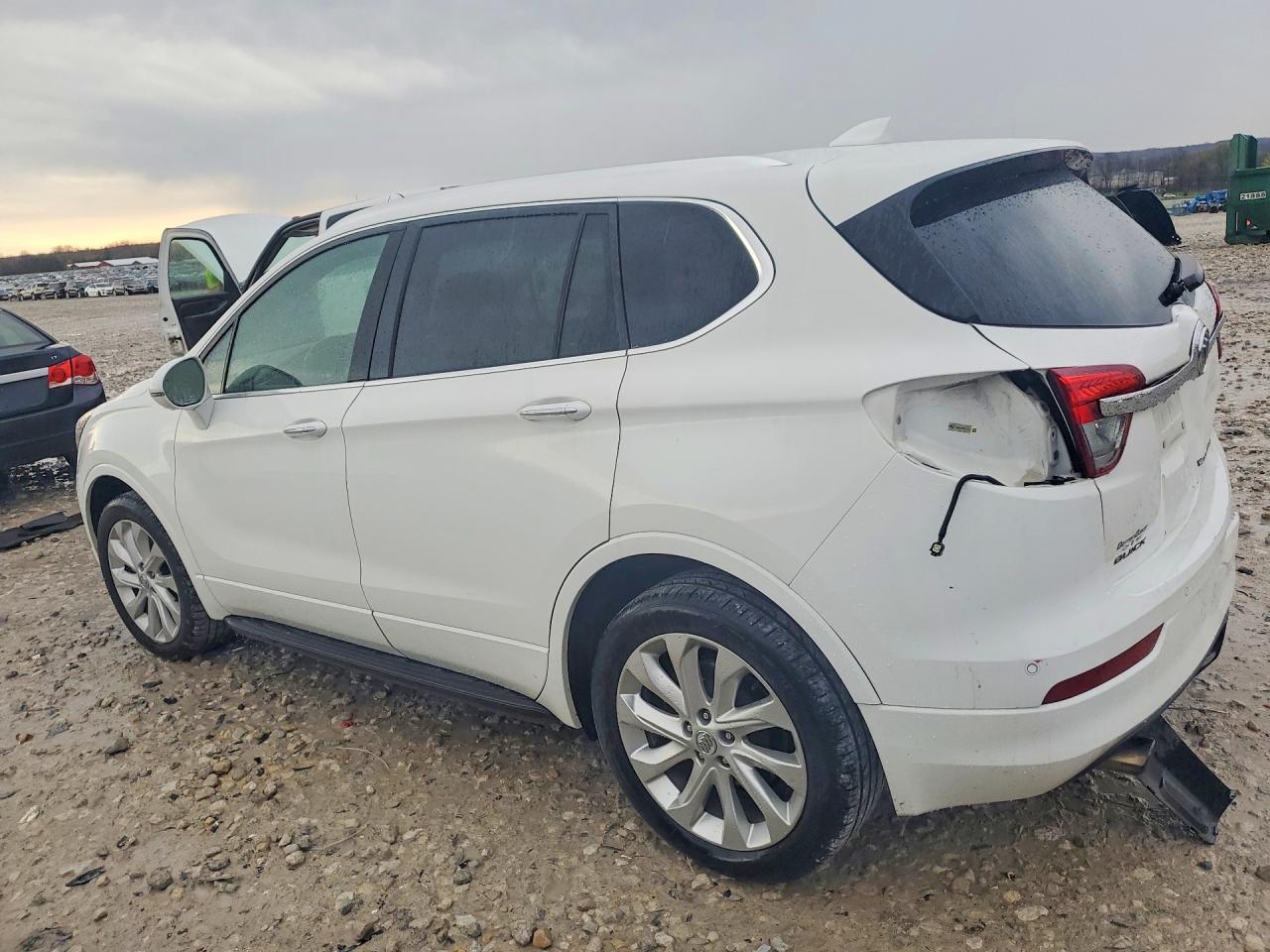 LRBFXESX8HD053707 · 2017 BUICK ENVISION · 2/14