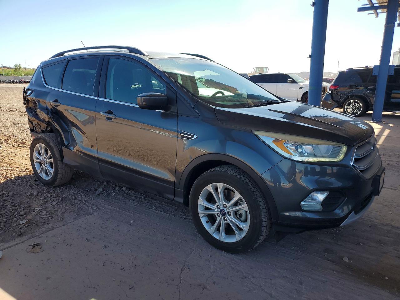 1FMCU9HD6JUB52920 · 2018 FORD ESCAPE · 4/14