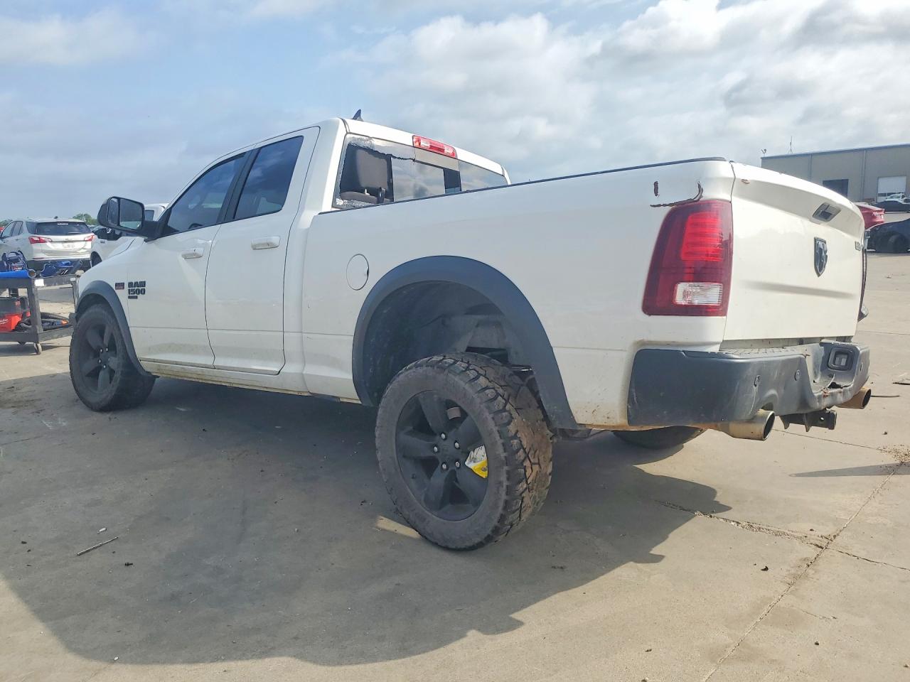 1C6RR6GT5KS671842 · 2019 RAM 1500 CLASSIC · 2/12