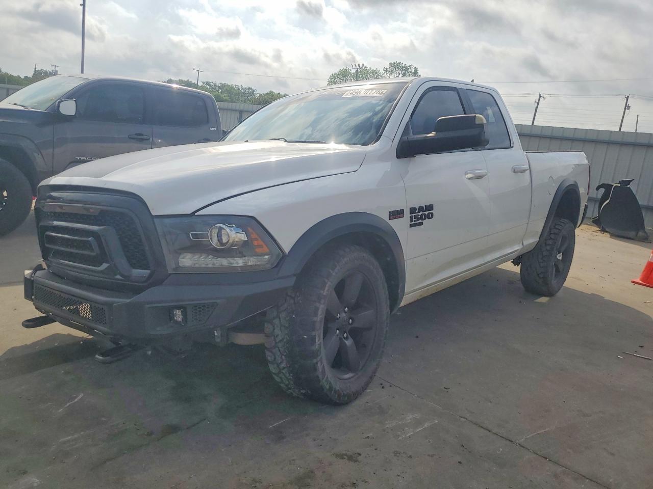 1C6RR6GT5KS671842 · 2019 RAM 1500 CLASSIC