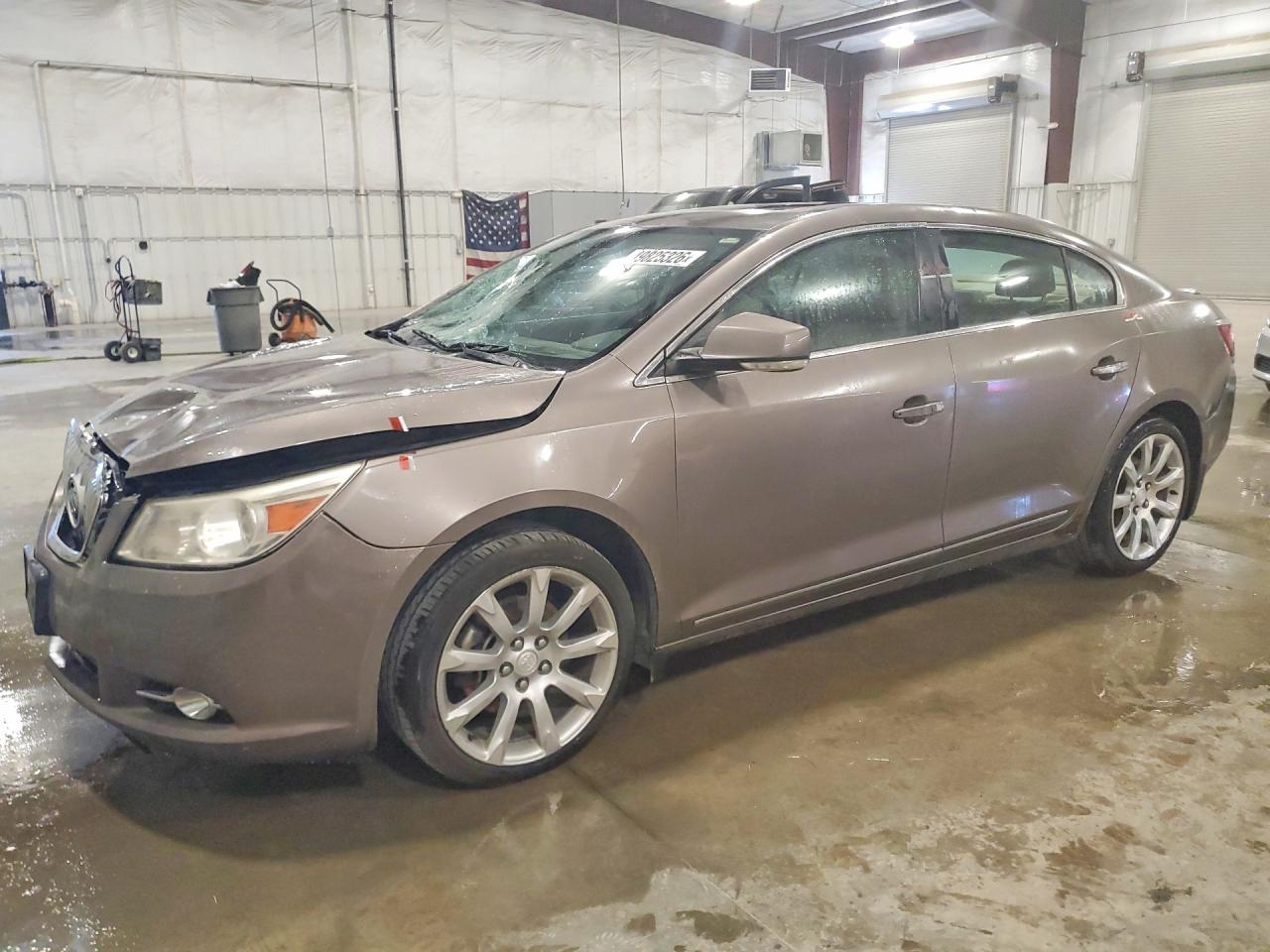 1G4GE5ED2BF389504 · 2011 BUICK LACROSSE