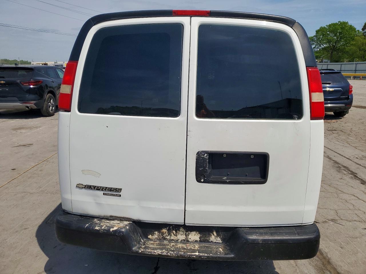 1GCSGAFX7D1100627 · 2013 CHEVROLET EXPRESS G1500 · 6/13