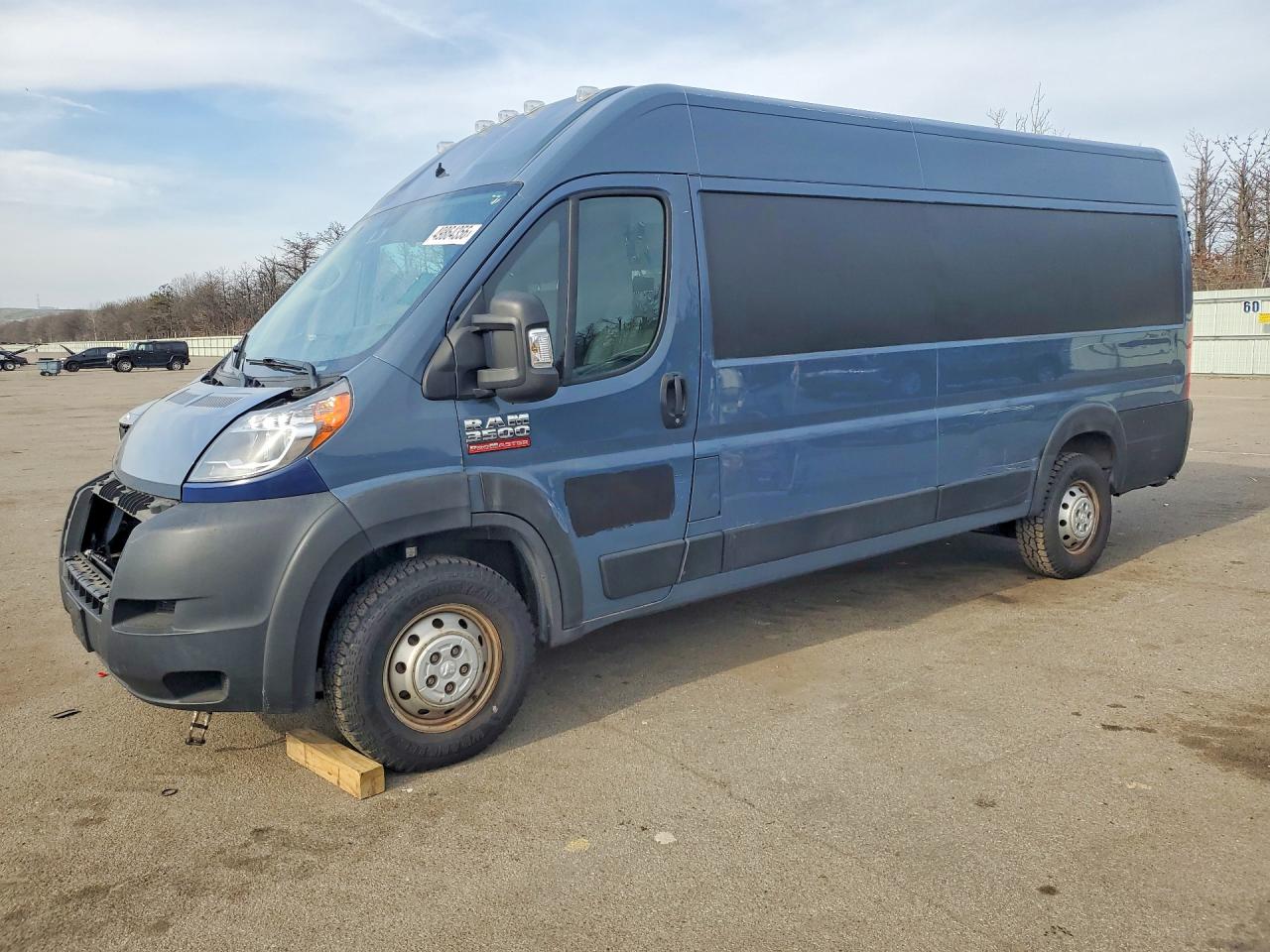 3C6URVJG6KE555567 · 2019 RAM PROMASTER 3500