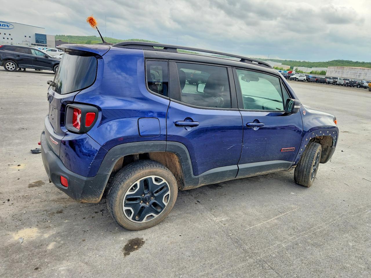 ZACCJBCT6GPD35537 · 2016 JEEP RENEGADE · 3/12