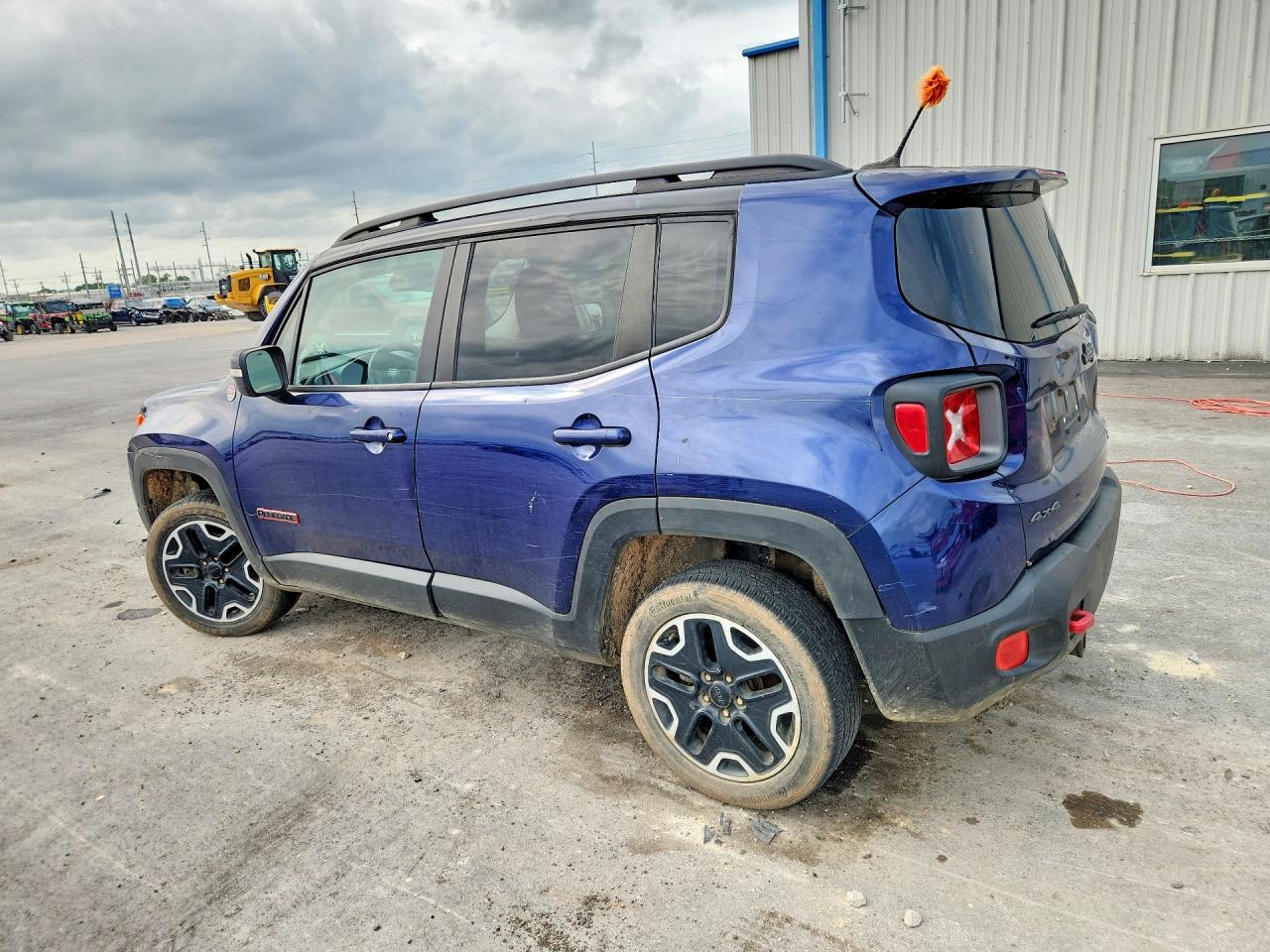 ZACCJBCT6GPD35537 · 2016 JEEP RENEGADE · 2/12