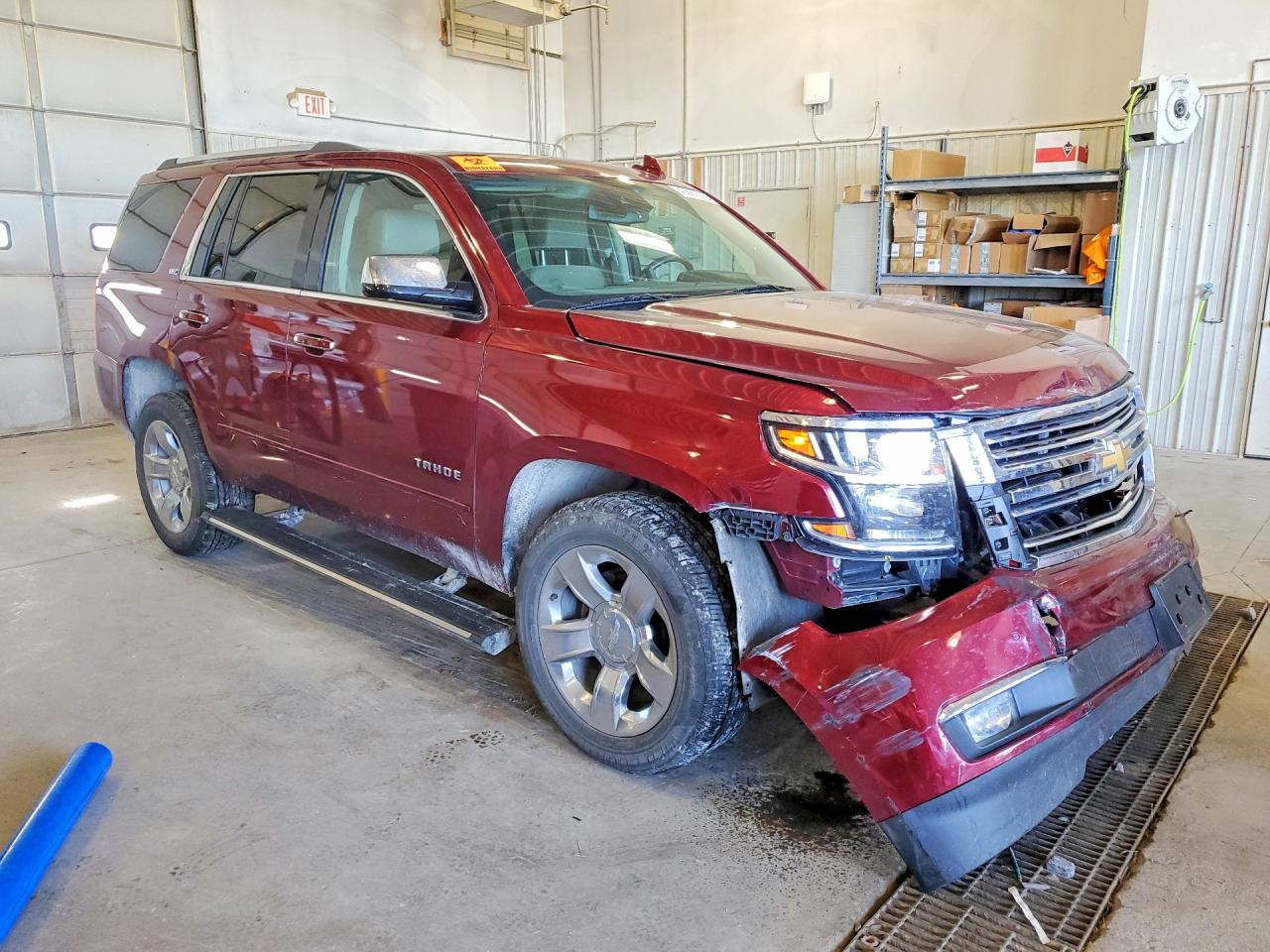 1GNSKCKC6GR329553 · 2016 CHEVROLET TAHOE · 4/13