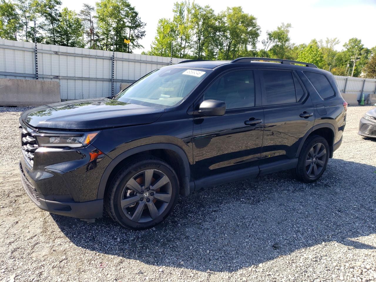 5FNYG2H38SB010000 · 2025 HONDA PILOT