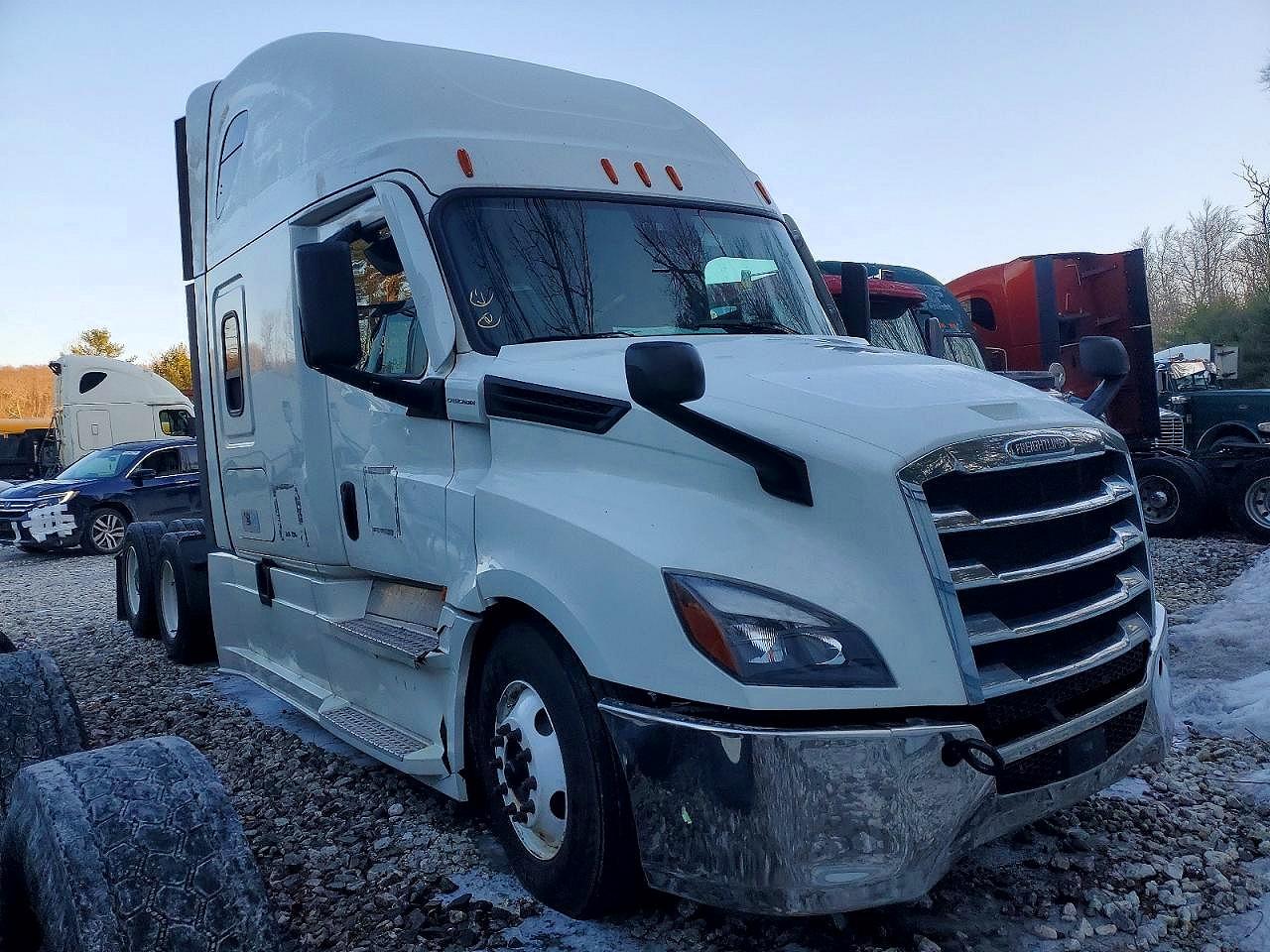 3AKJHHDR9NSNJ2413 · 2022 FREIGHTLINER CASCADIA 126