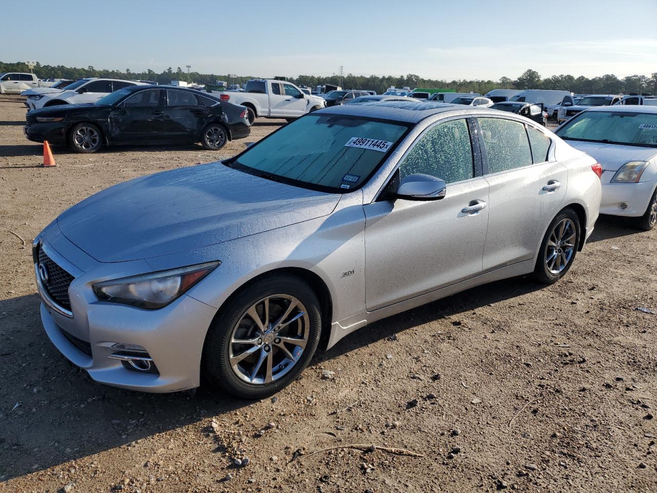 JN1EV7AP2HM739504 · 2017 INFINITI Q50