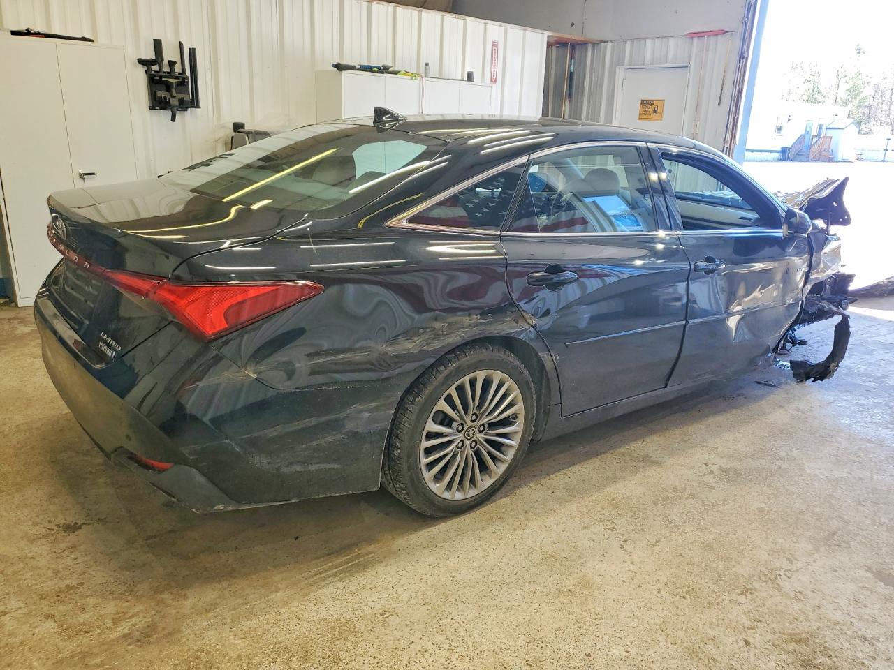 4T1B21FB8KU006573 · 2019 TOYOTA AVALON HYBRID · 3/12