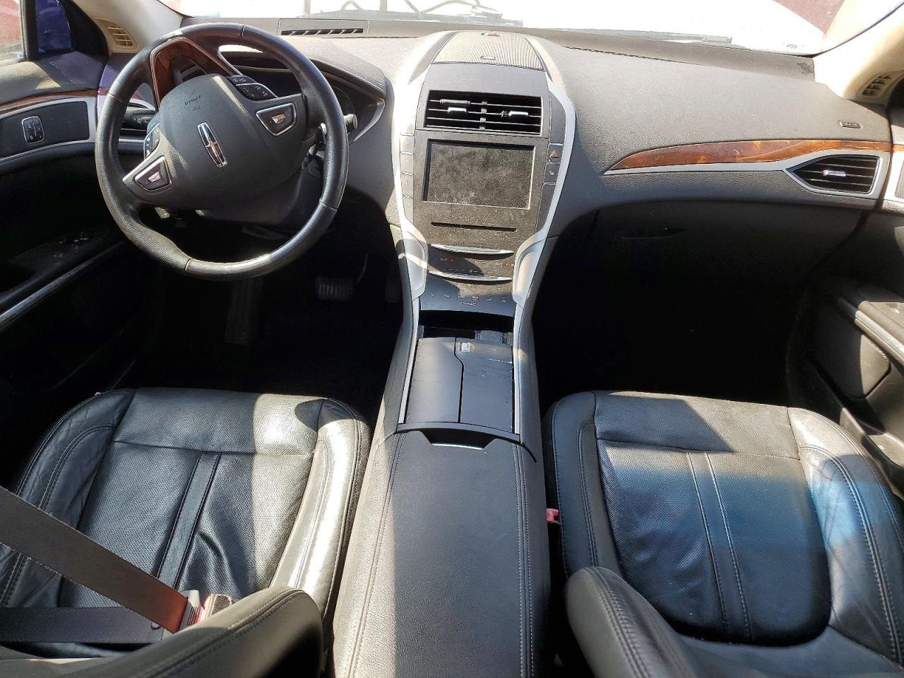 3LN6L2JK2DR820286 · 2013 LINCOLN MKZ · 8/13