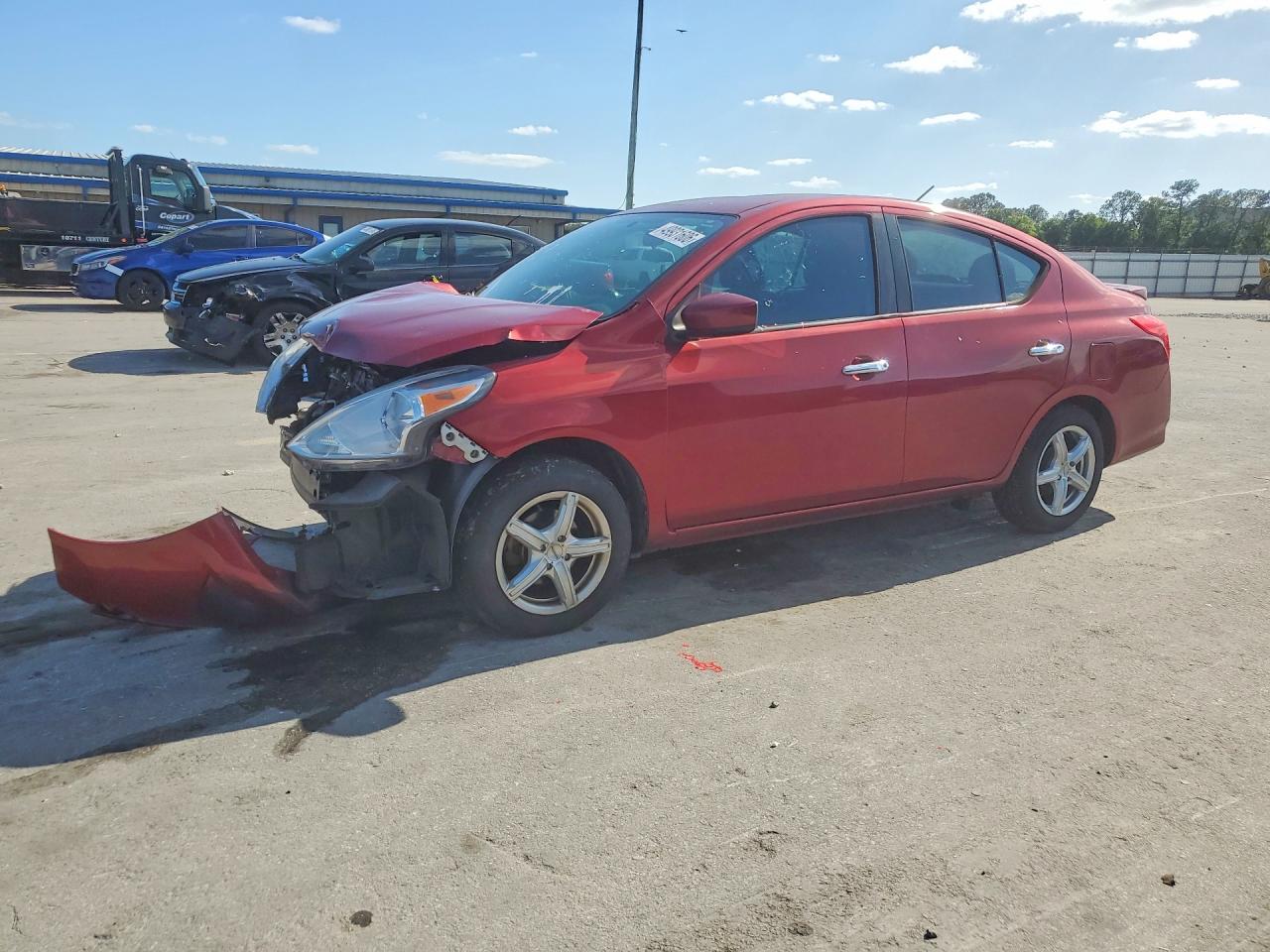 3N1CN7AP9HK429423 · 2017 NISSAN VERSA