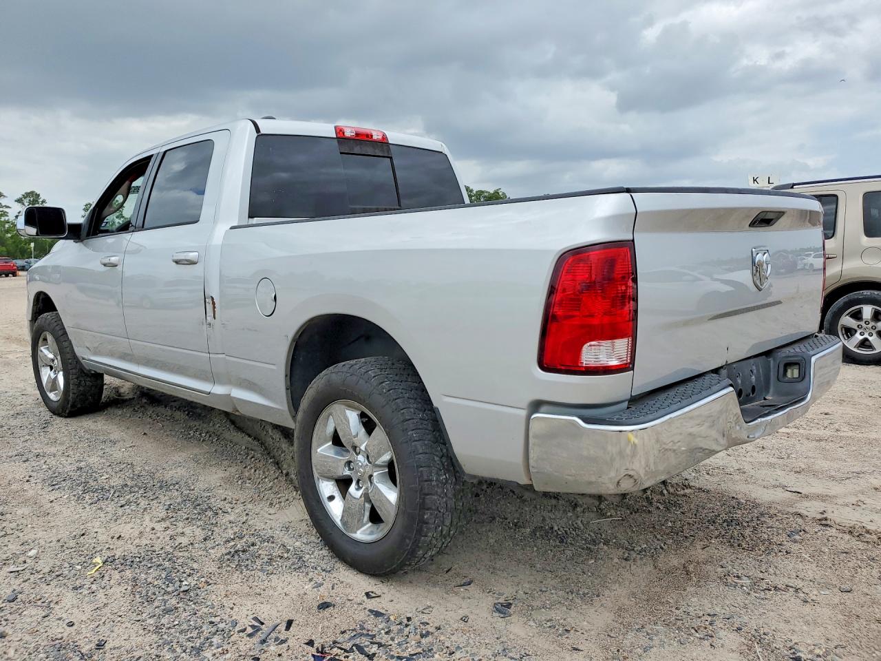 1C6RR7TT9KS510745 · 2019 RAM 1500 CLASSIC · 2/12