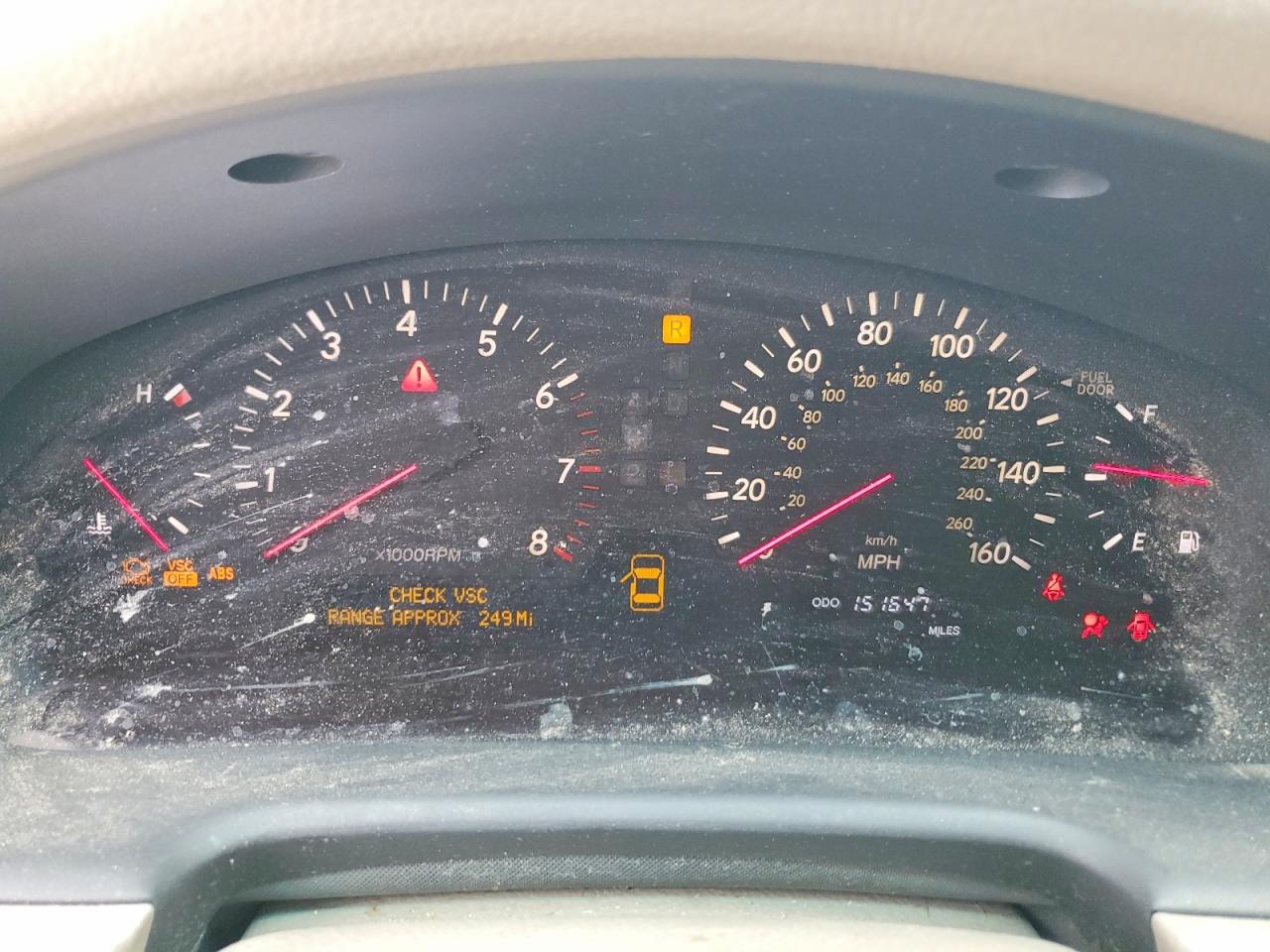 JTHBN30F820068550 · 2002 LEXUS LS · 9/12