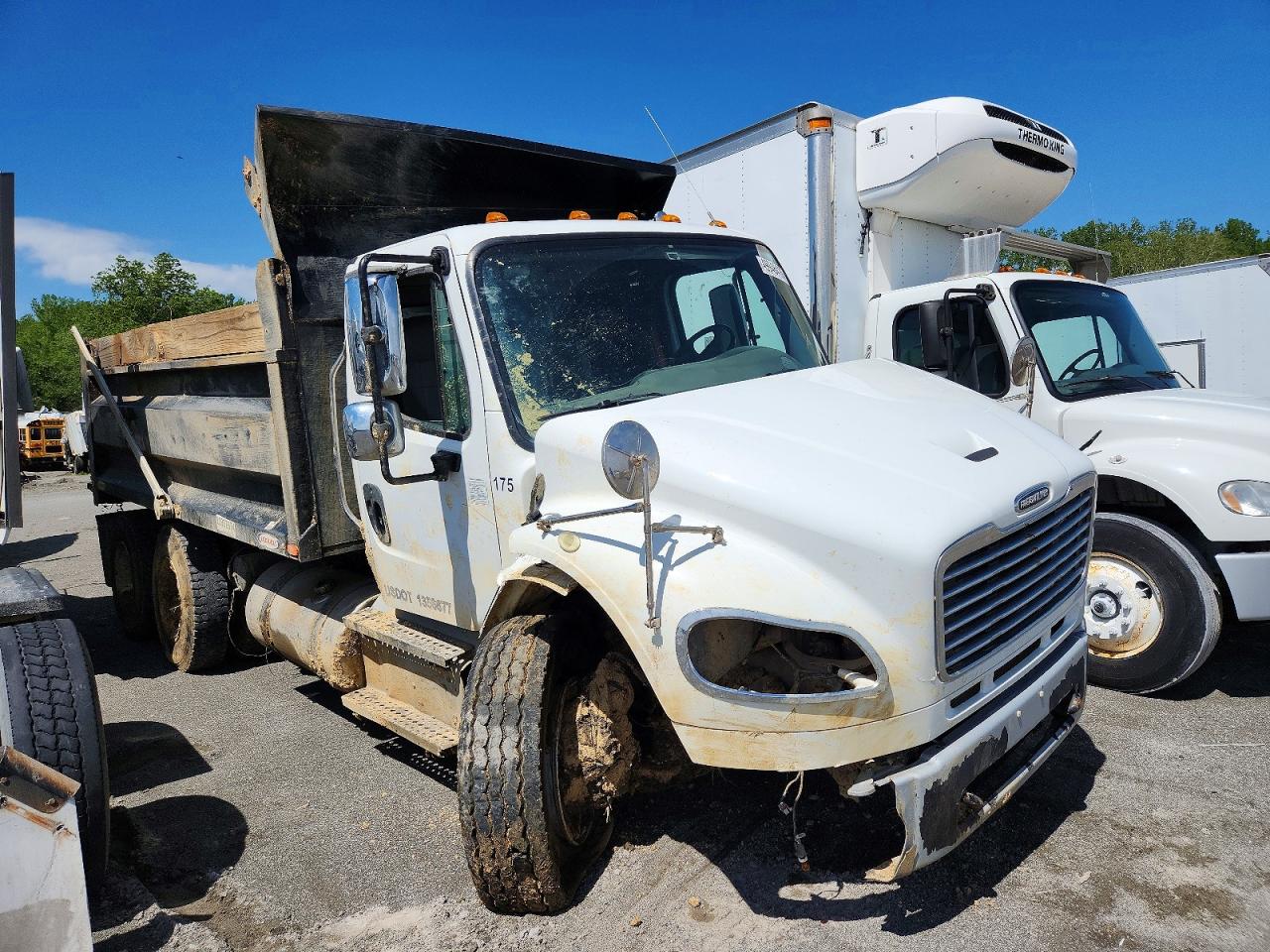 1FVHCYFE4LHLJ1405 · 2020 FREIGHTLINER M2