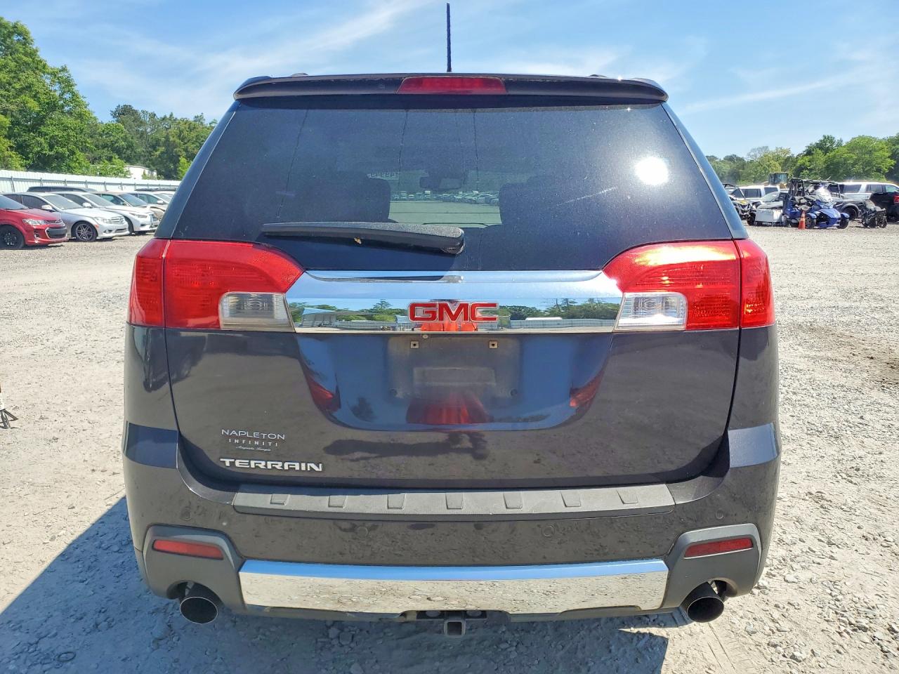 2GKFLTE32F6236031 · 2015 GMC TERRAIN · 6/14