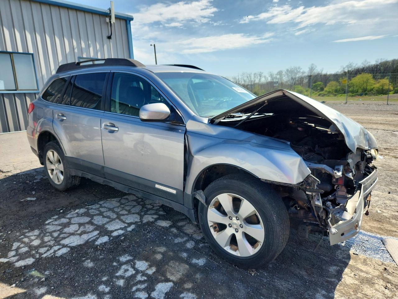 4S4BRBGC5A3338385 · 2010 SUBARU OUTBACK · 4/13