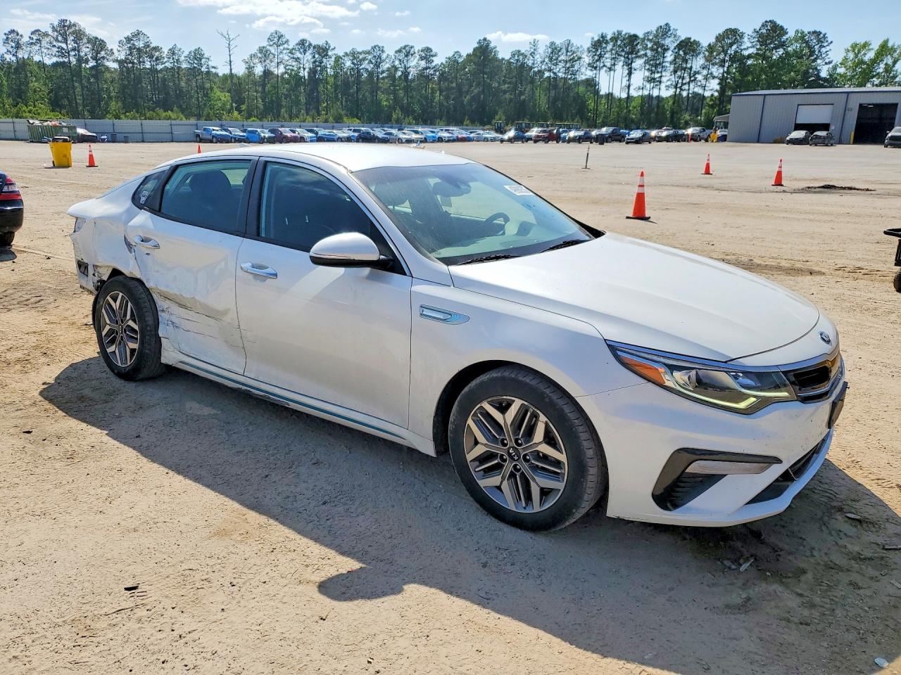 KNAGV4LD6L5036625 · 2020 KIA OPTIMA · 4/13