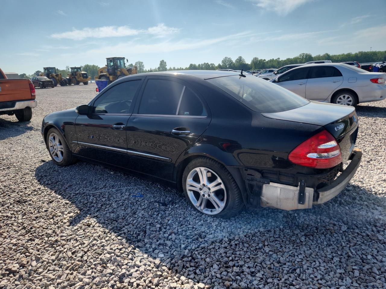 WDBUF83J45X169633 · 2005 MERCEDES-BENZ E · 2/13