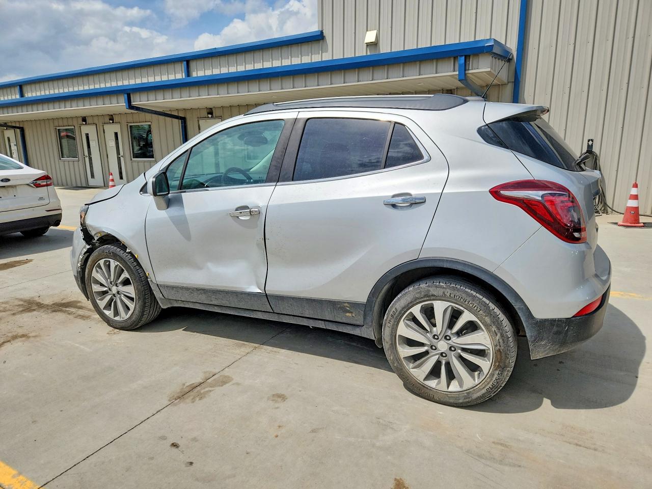 KL4CJASBXLB341178 · 2020 BUICK ENCORE · 2/13