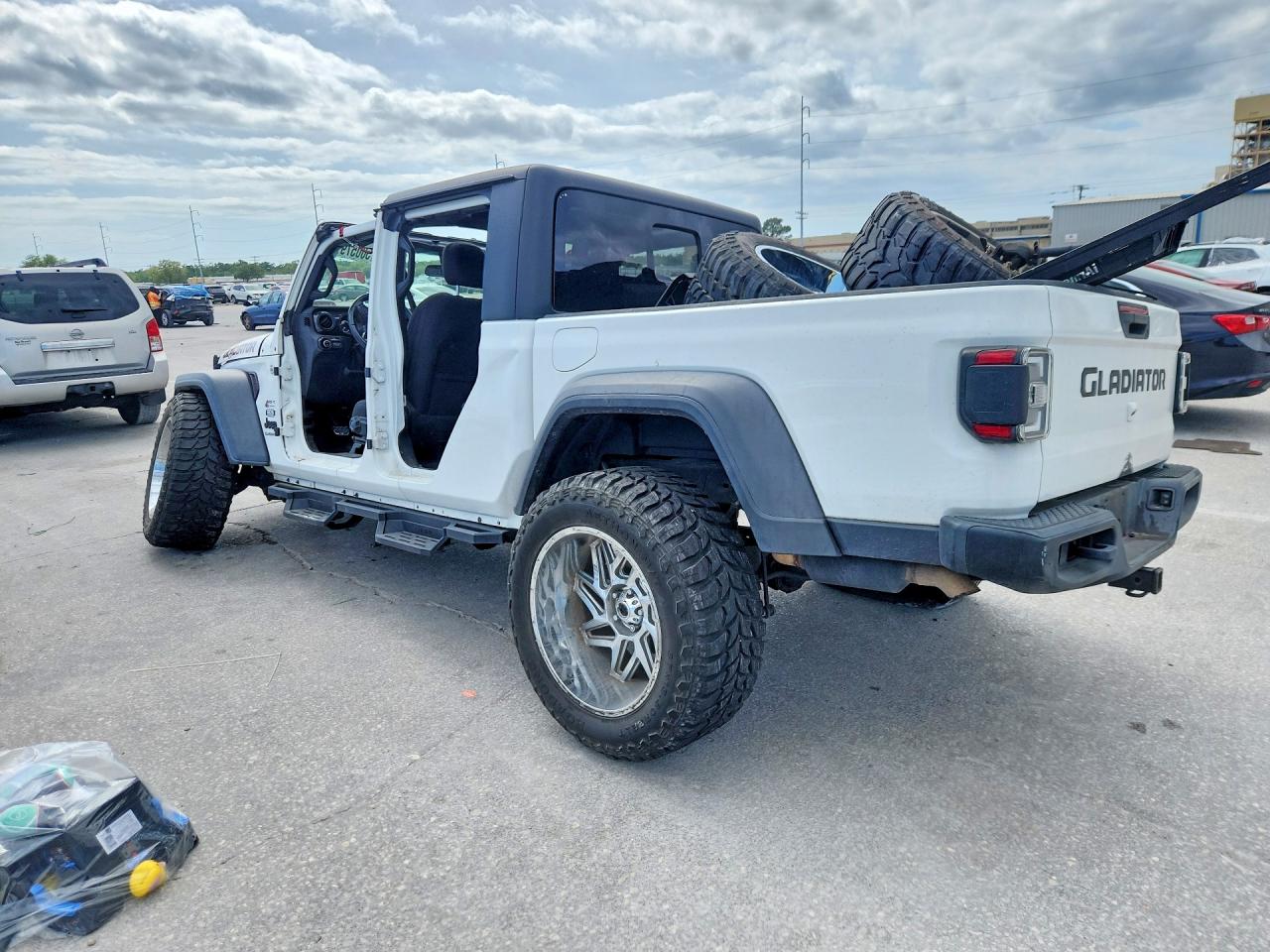 1C6HJTAG7LL186482 · 2020 JEEP GLADIATOR · 2/12