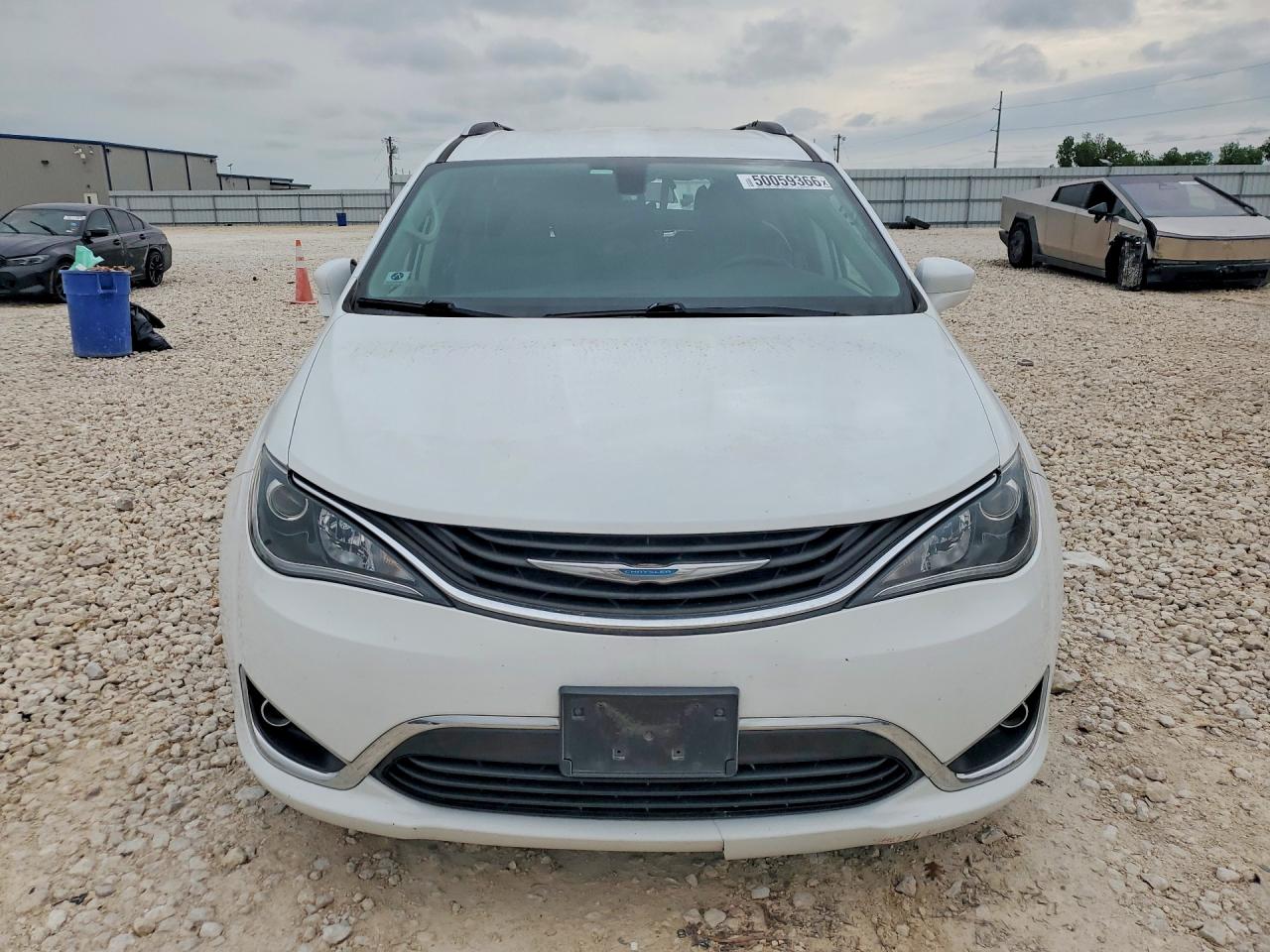 2C4RC1L77JR258312 · 2018 CHRYSLER PACIFICA · 5/14