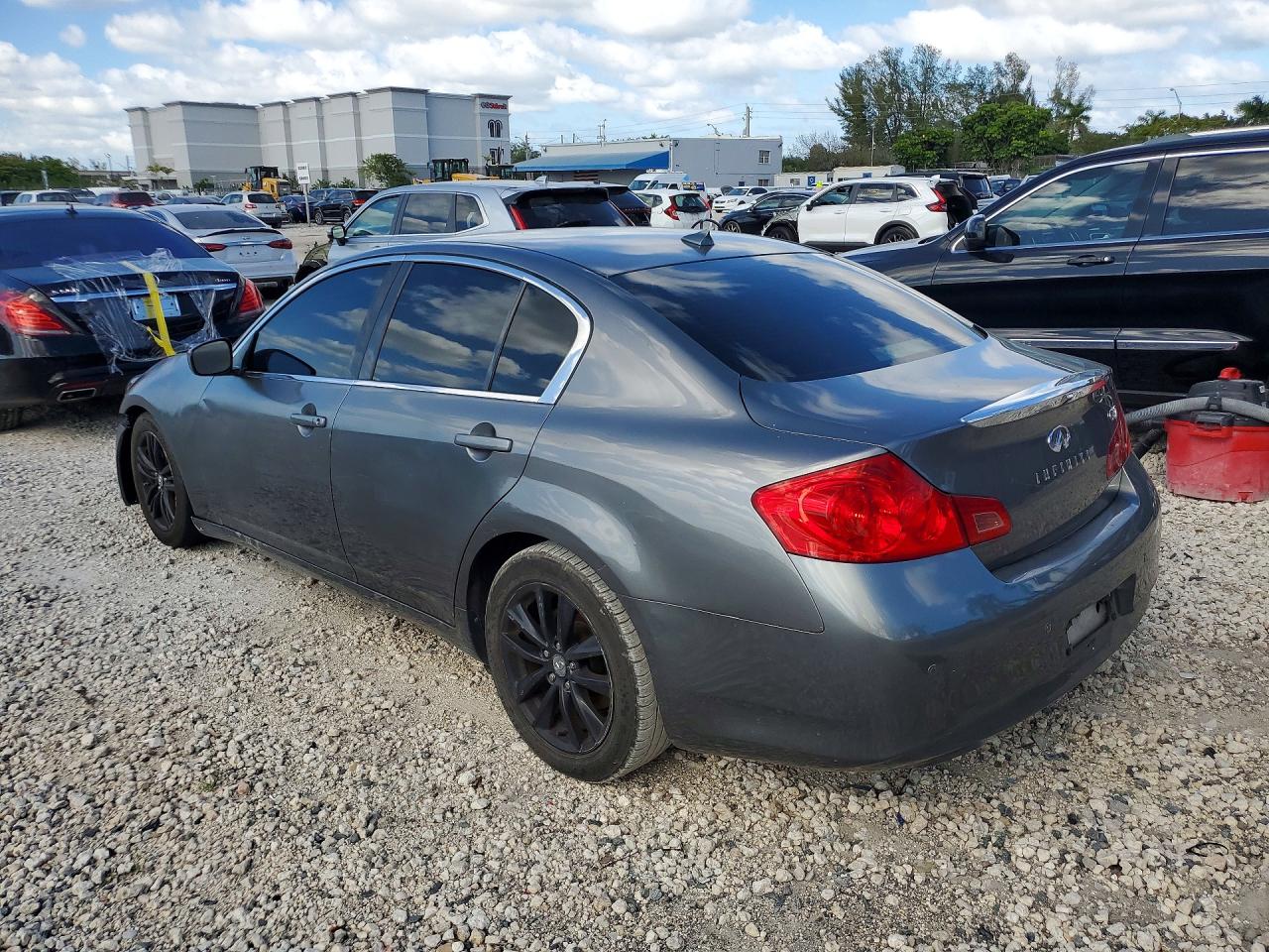 JN1CV6AP5DM304682 · 2013 INFINITI G37 SEDAN · 2/12