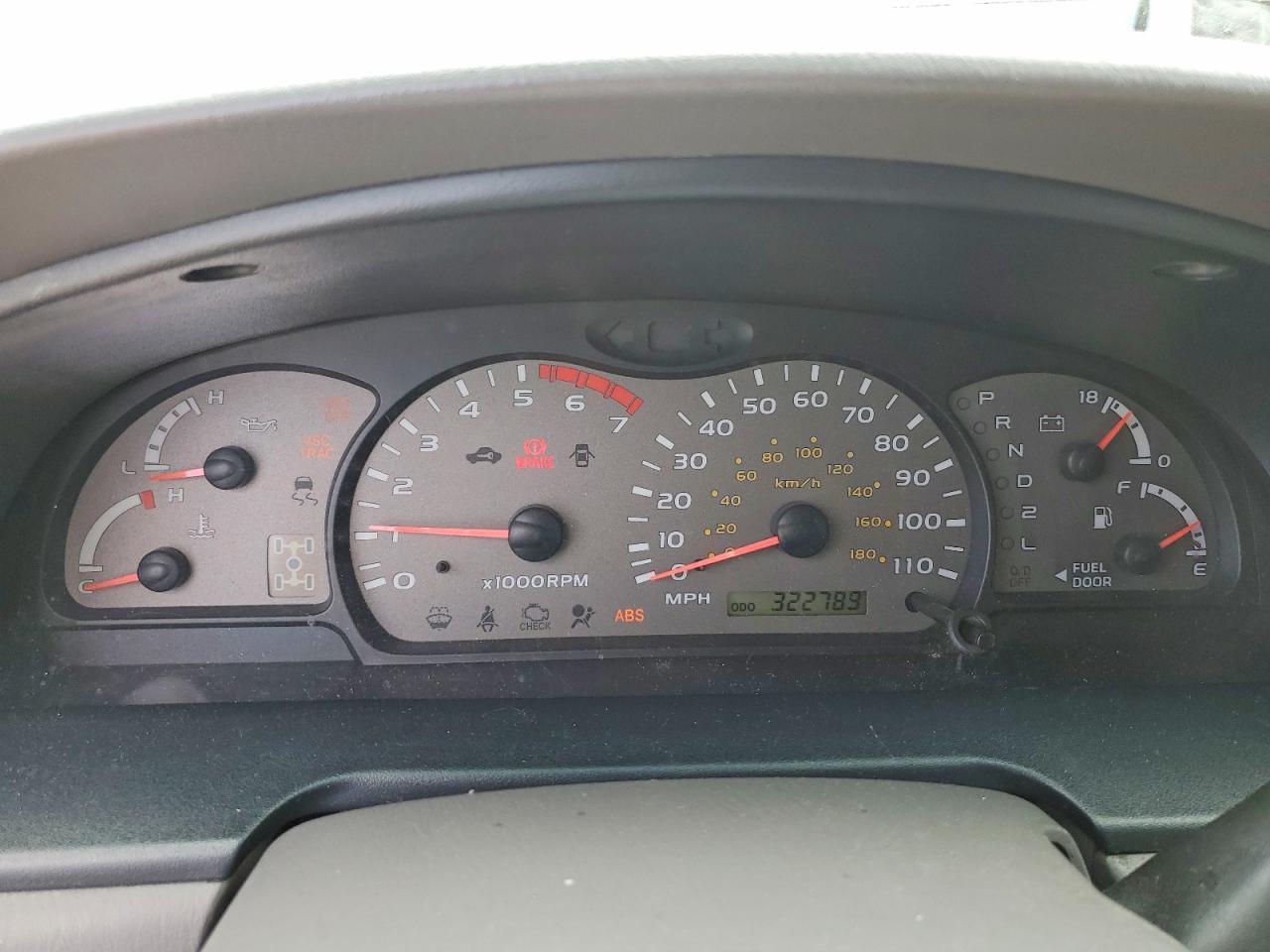 5TDBT44A12S134980 · 2002 TOYOTA SEQUOIA · 9/13