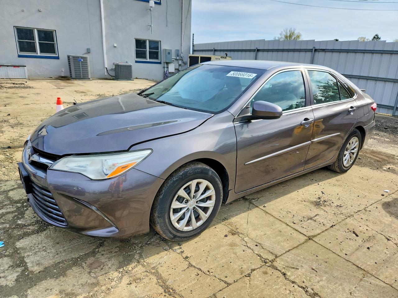 4T4BF1FK8GR553425 · 2016 TOYOTA CAMRY