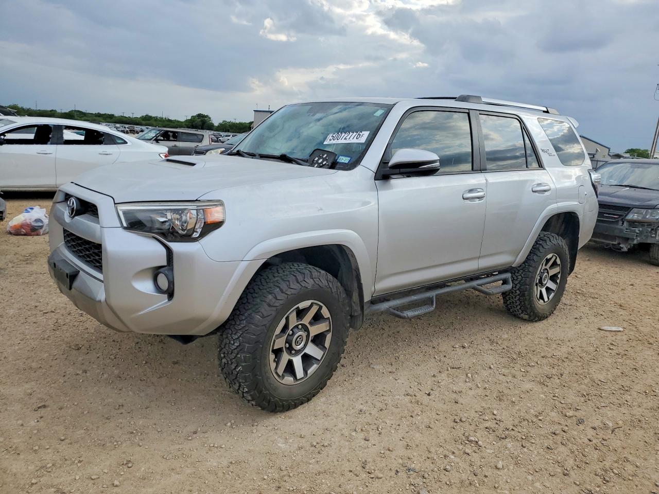 JTEBU5JR0J5548085 · 2018 TOYOTA 4RUNNER