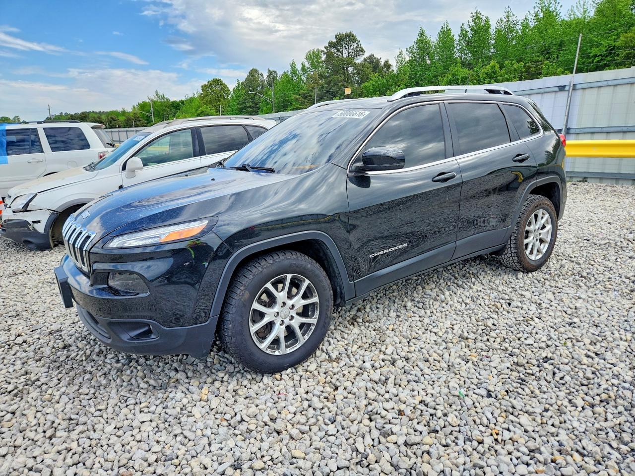 1C4PJMCS0GW322841 · 2016 JEEP CHEROKEE