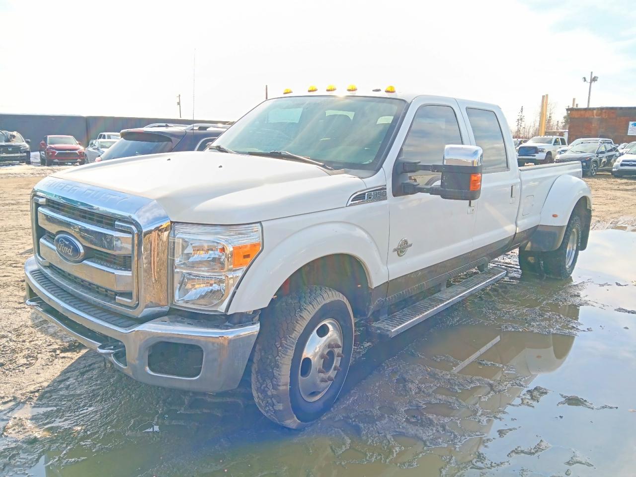 1FT8W3DT5FEB76559 · 2015 FORD F350