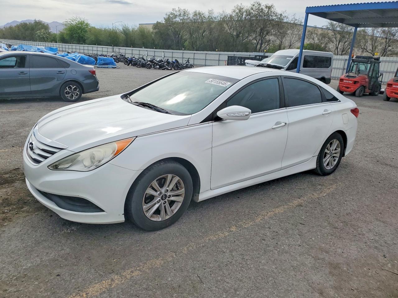 5NPEB4AC1EH924196 · 2014 HYUNDAI SONATA