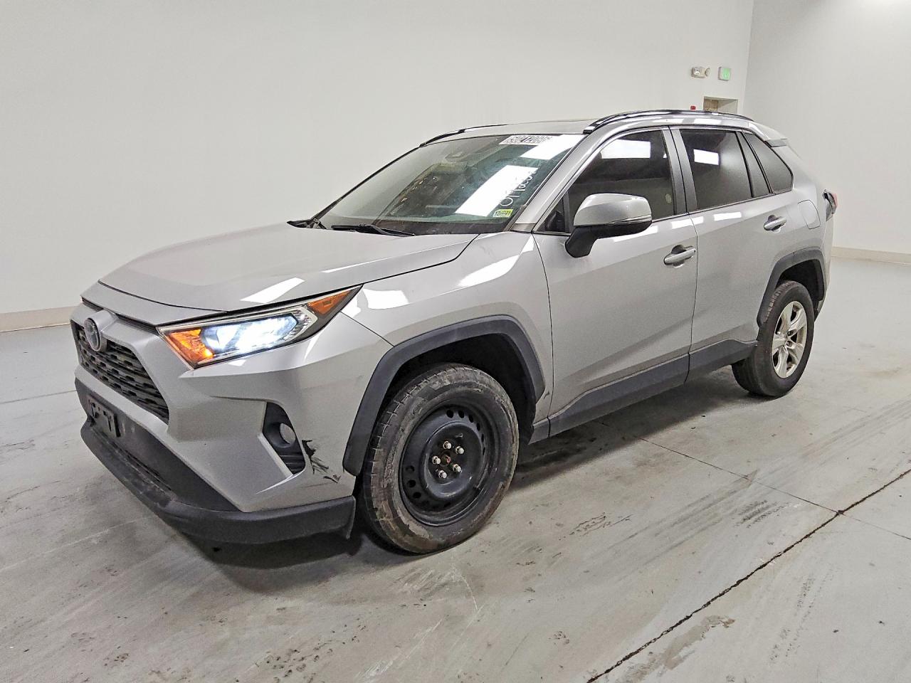JTMW1RFV6KD019257 · 2019 TOYOTA RAV4