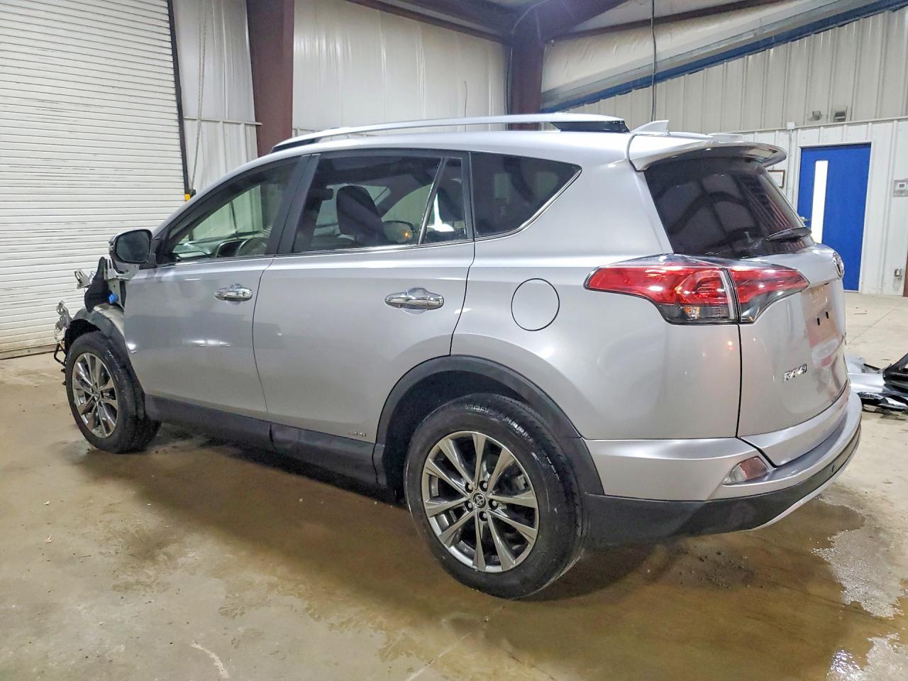 JTMDJREV0JD163832 · 2018 TOYOTA RAV4 HV · 2/14