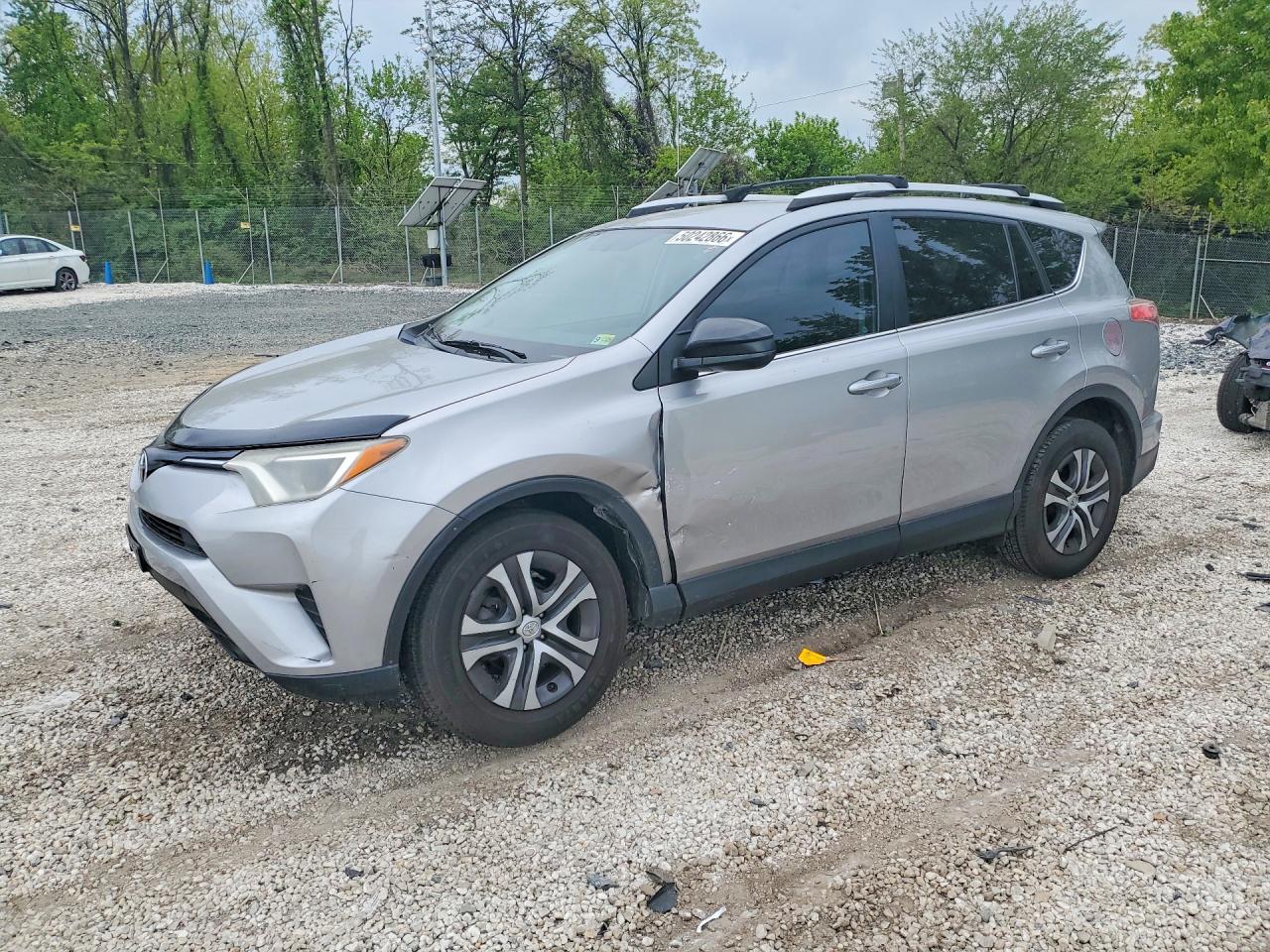2T3ZFREV3GW303889 · 2016 TOYOTA RAV4